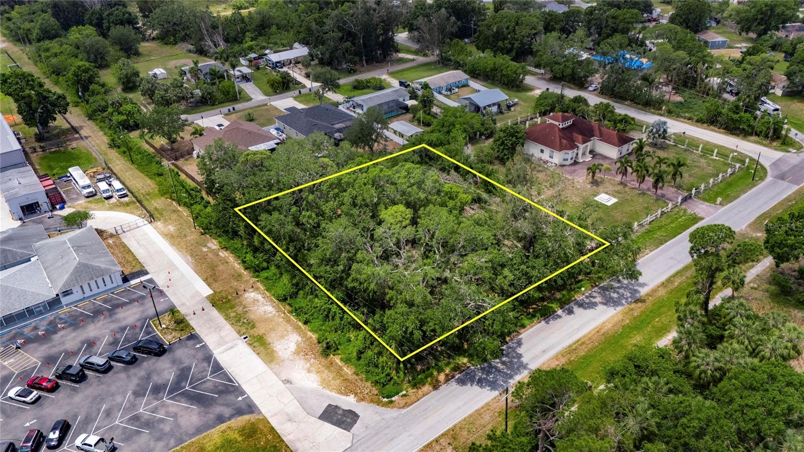 Details for 912 8th Avenue Sw, RUSKIN, FL 33570