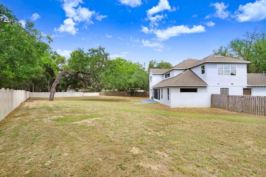 Image 41 of 54 For 808 Hickory Glen Drive
