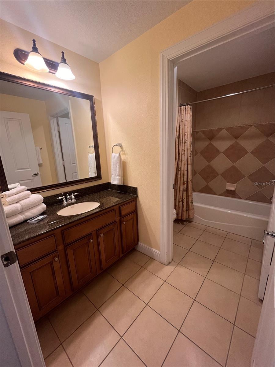 Image 23 of 27 For 7673 Heritage Crossing Way 202