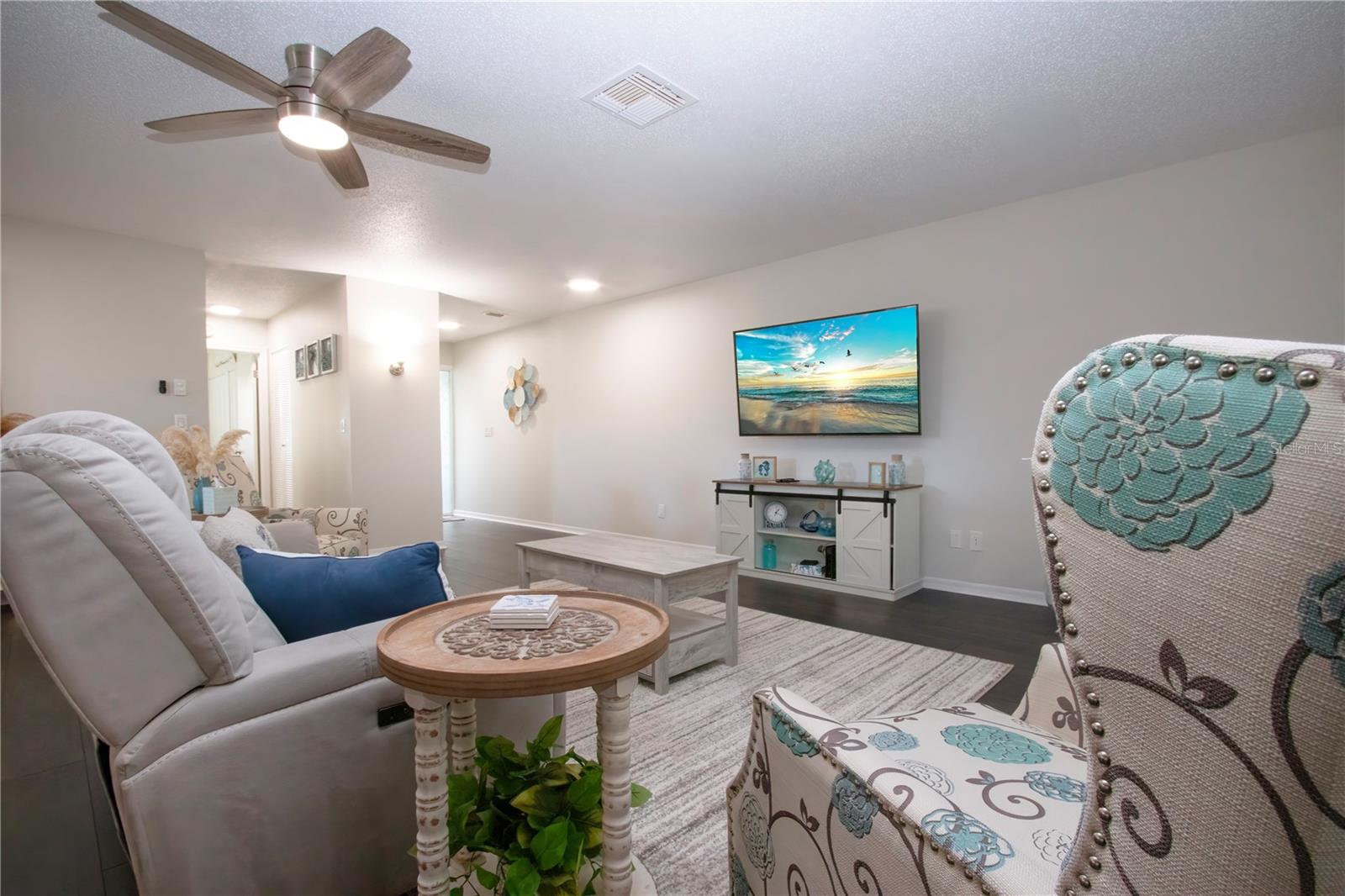 Image 12 of 74 For 2429 Lancaster Drive 2429