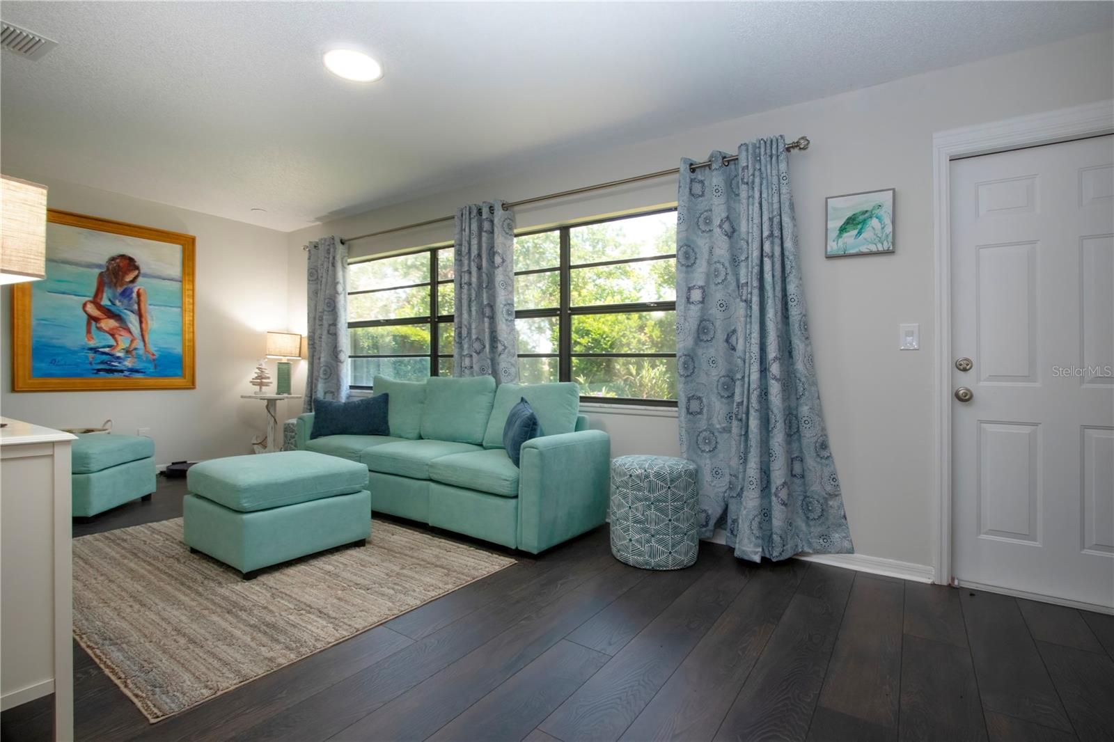 Image 17 of 74 For 2429 Lancaster Drive 2429