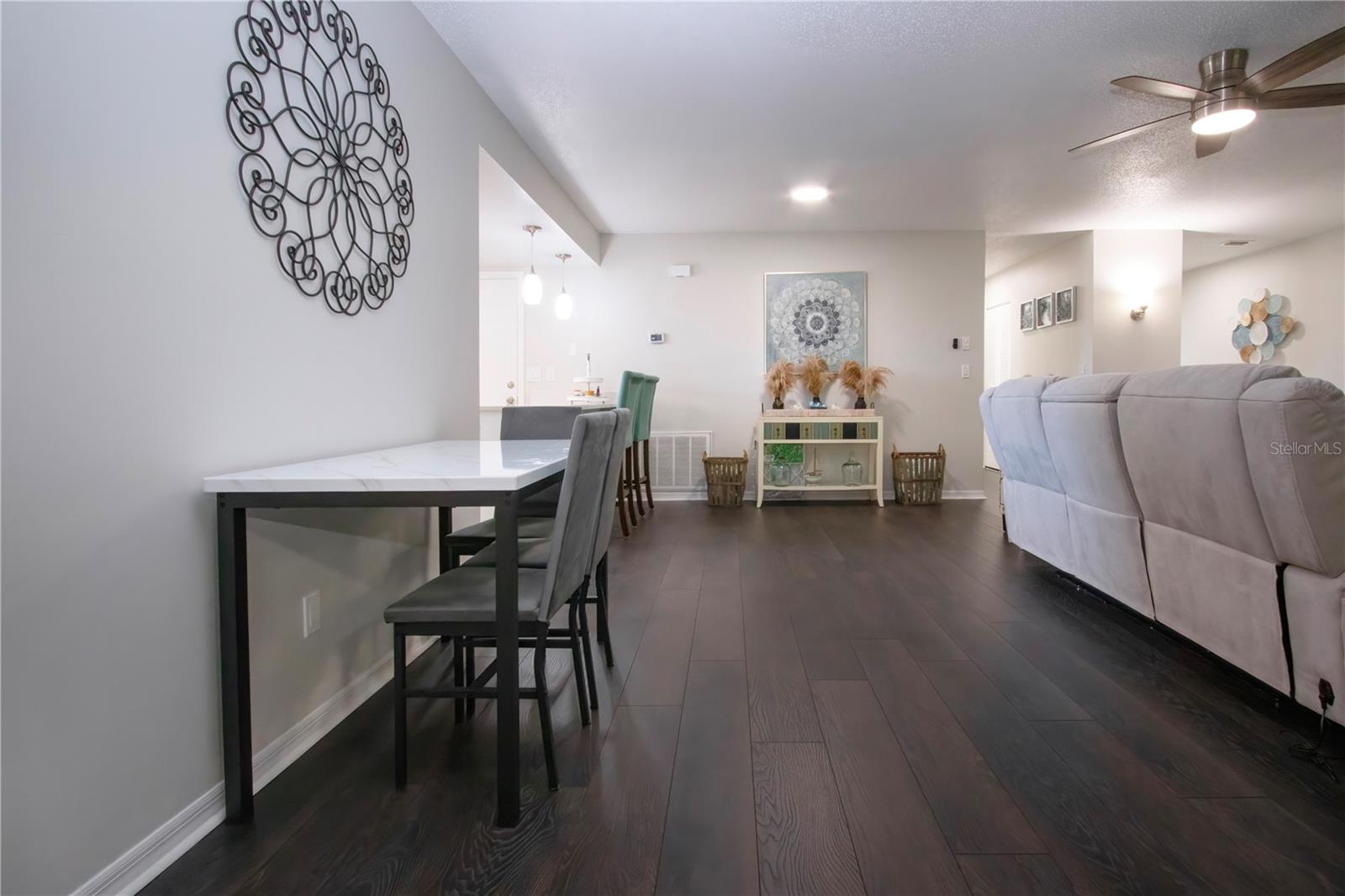 Image 20 of 74 For 2429 Lancaster Drive 2429