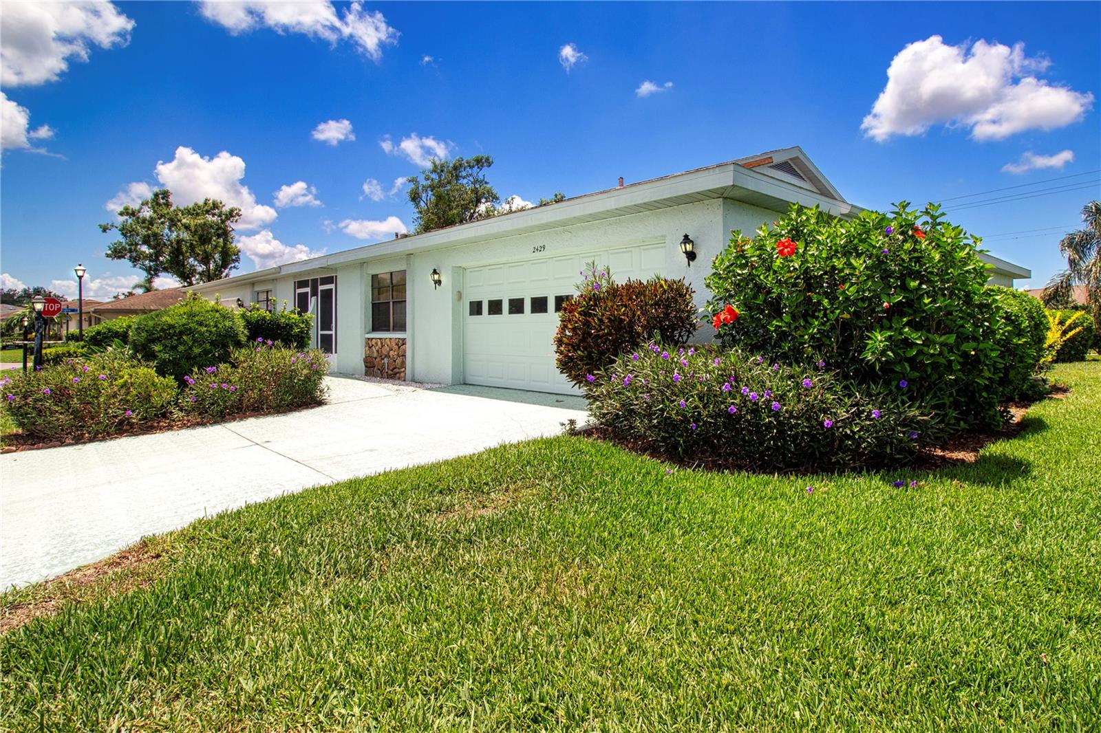 Image 3 of 74 For 2429 Lancaster Drive 2429