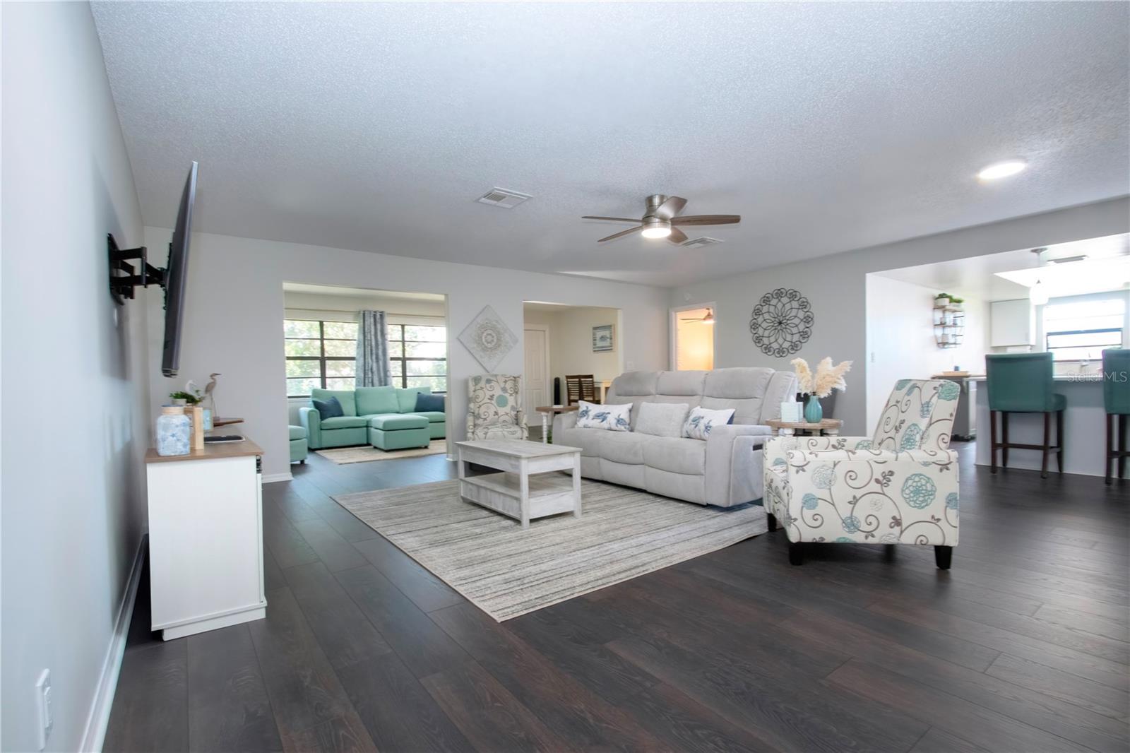 Image 8 of 74 For 2429 Lancaster Drive 2429