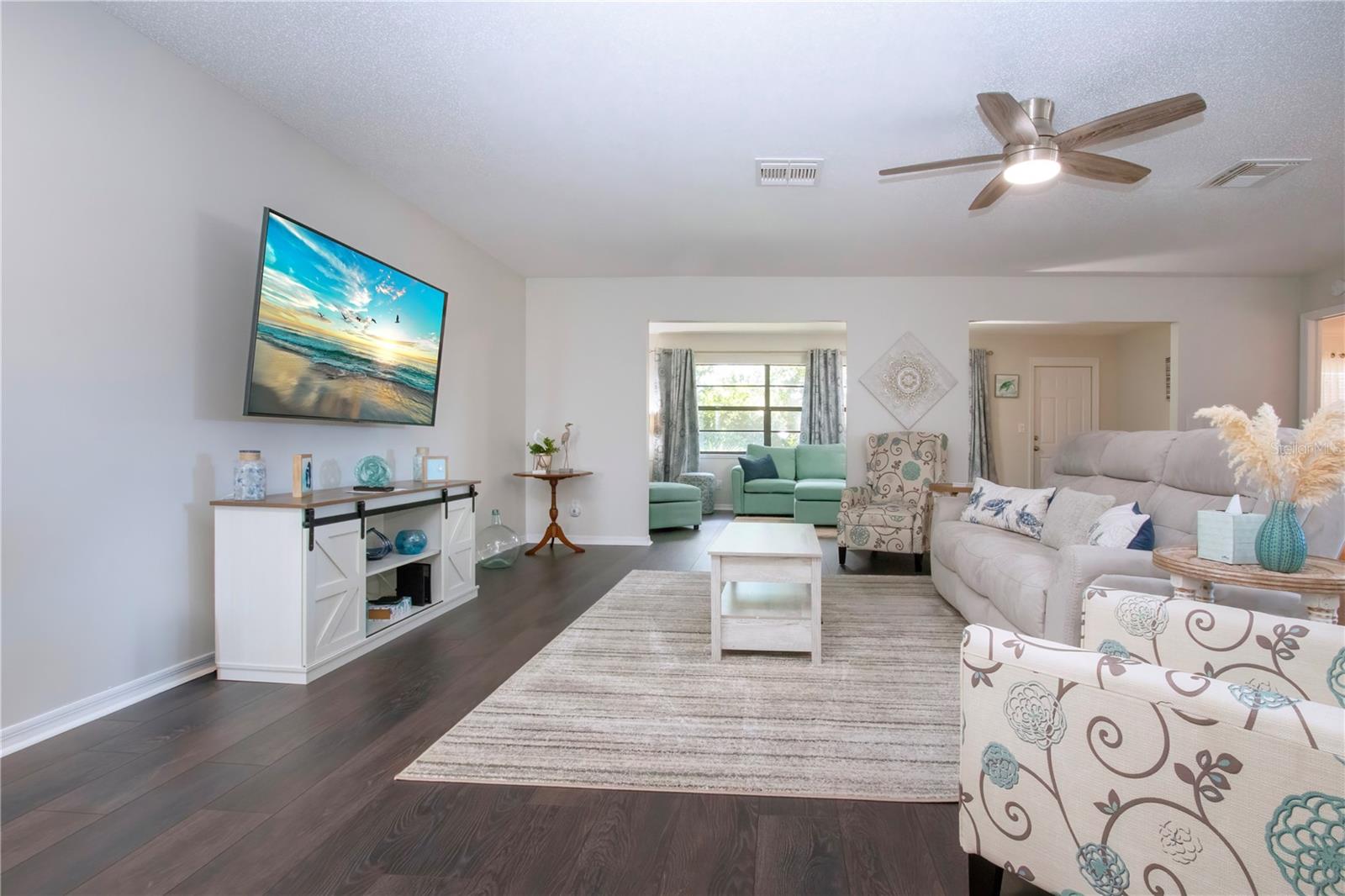 Image 9 of 74 For 2429 Lancaster Drive 2429