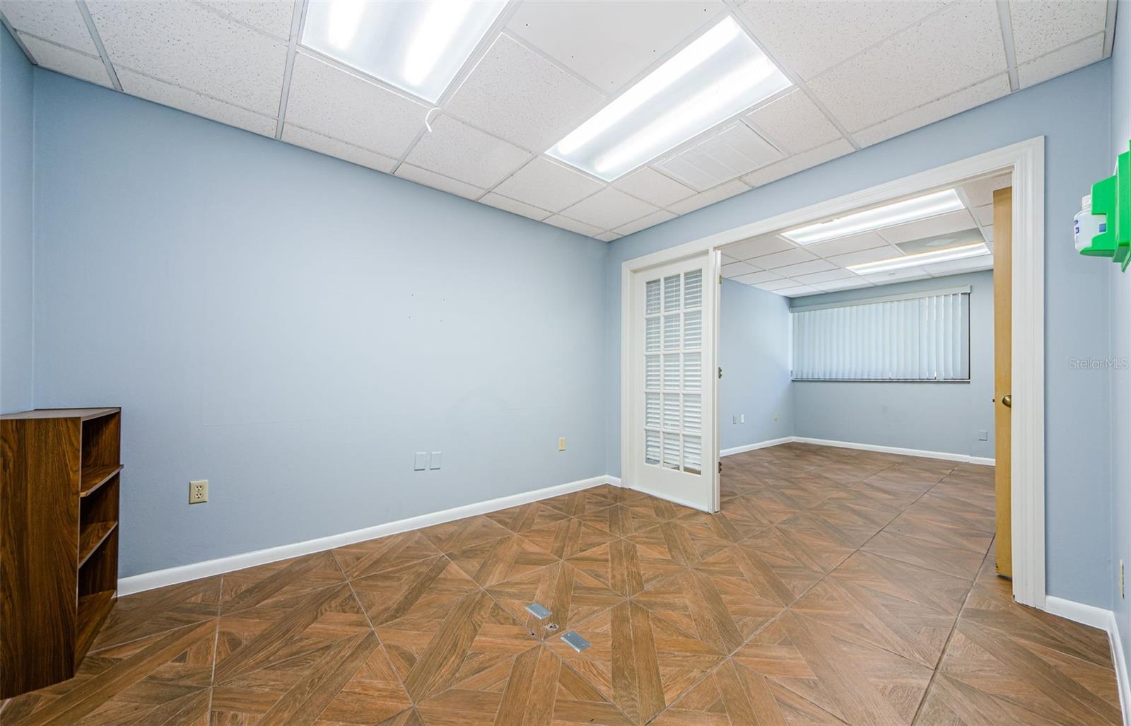 Image 16 of 25 For 701 Enterprise Road E 300