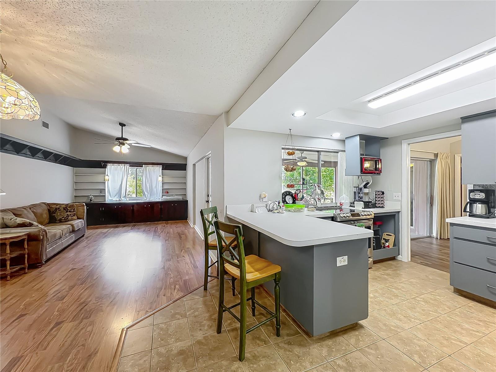 Image 14 of 46 For 3932 Watson Drive