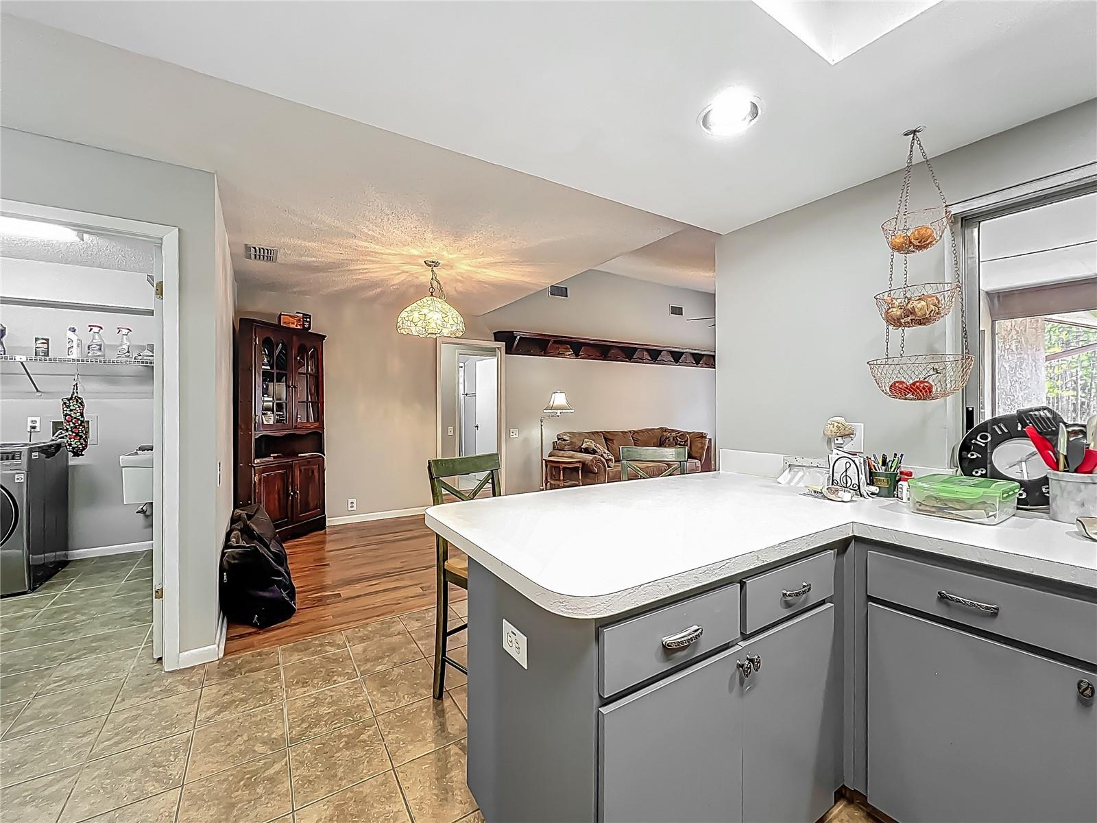 Image 20 of 46 For 3932 Watson Drive