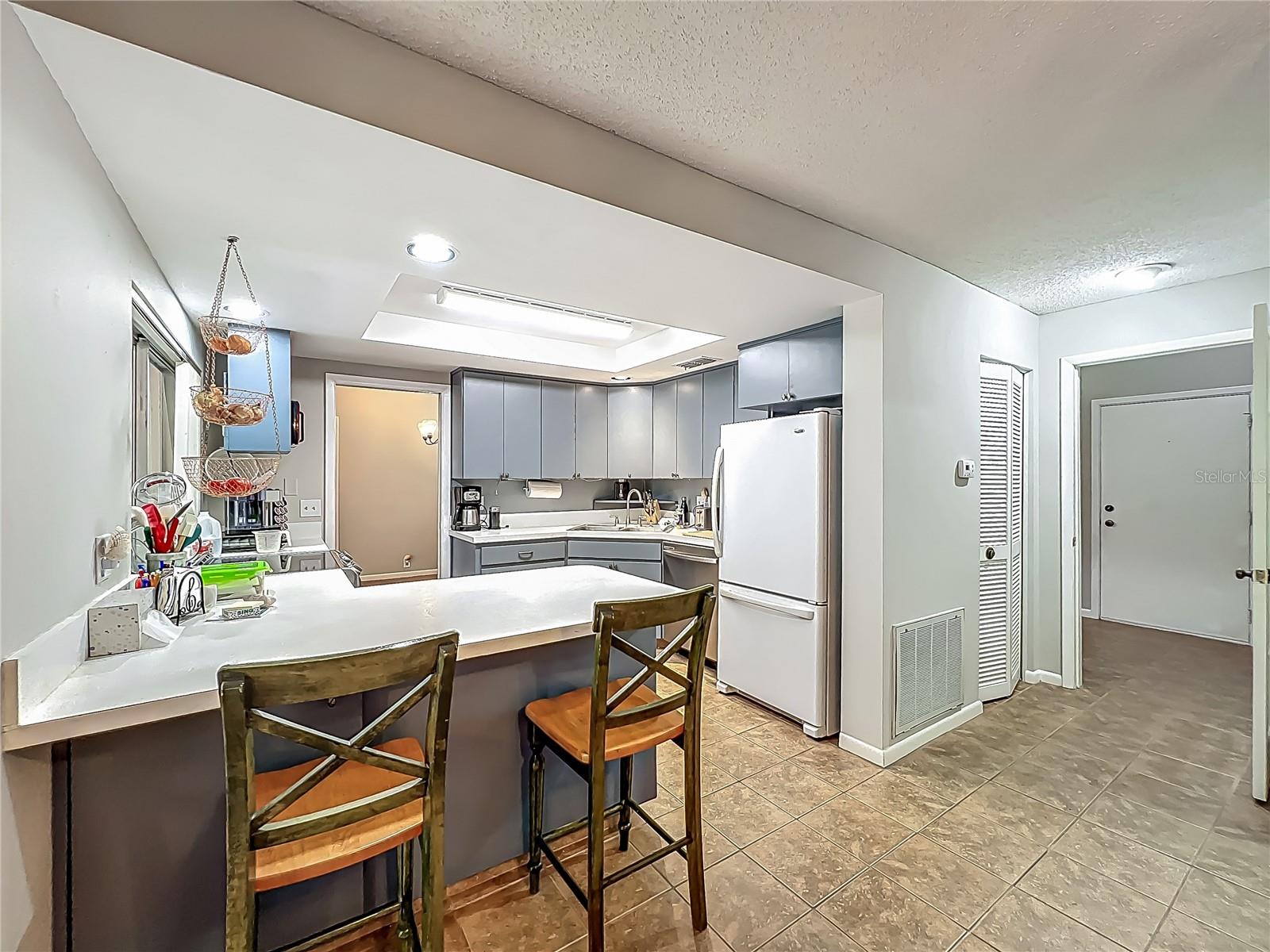 Image 22 of 46 For 3932 Watson Drive