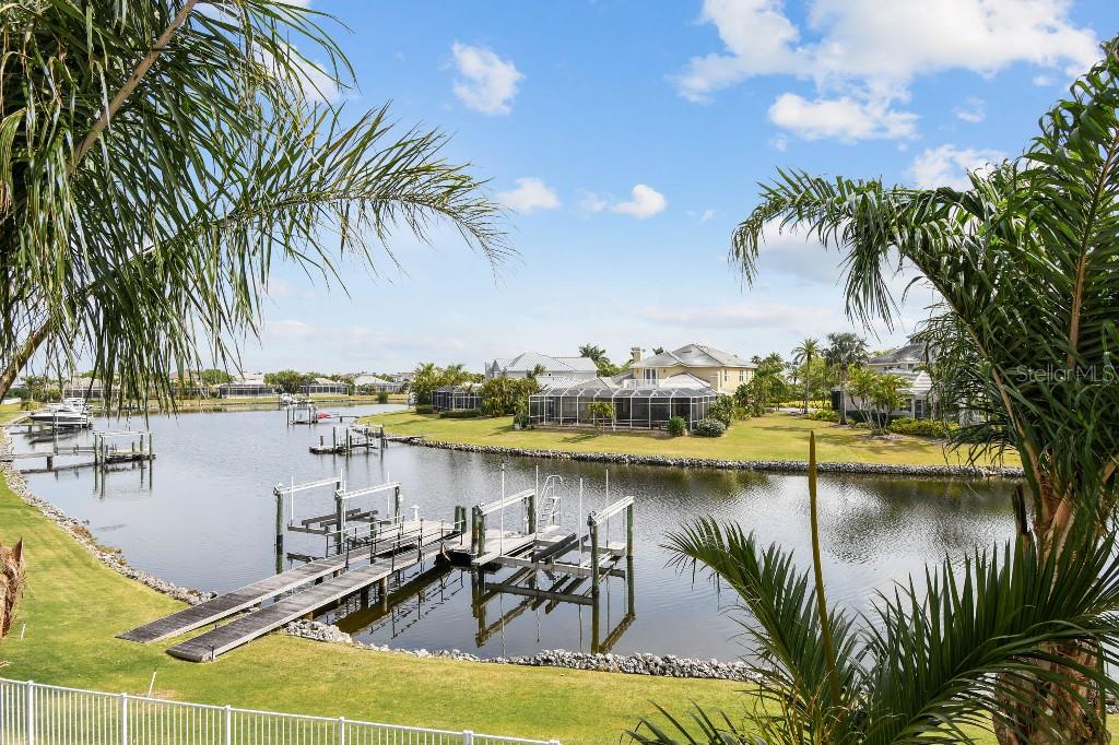 Image 31 of 70 For 5405 Tybee Island Drive