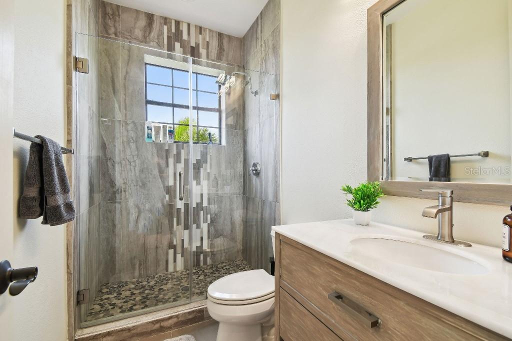 Image 34 of 70 For 5405 Tybee Island Drive