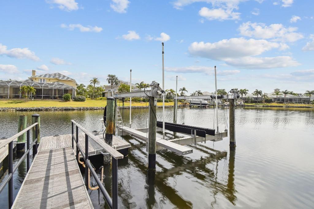 Image 54 of 70 For 5405 Tybee Island Drive