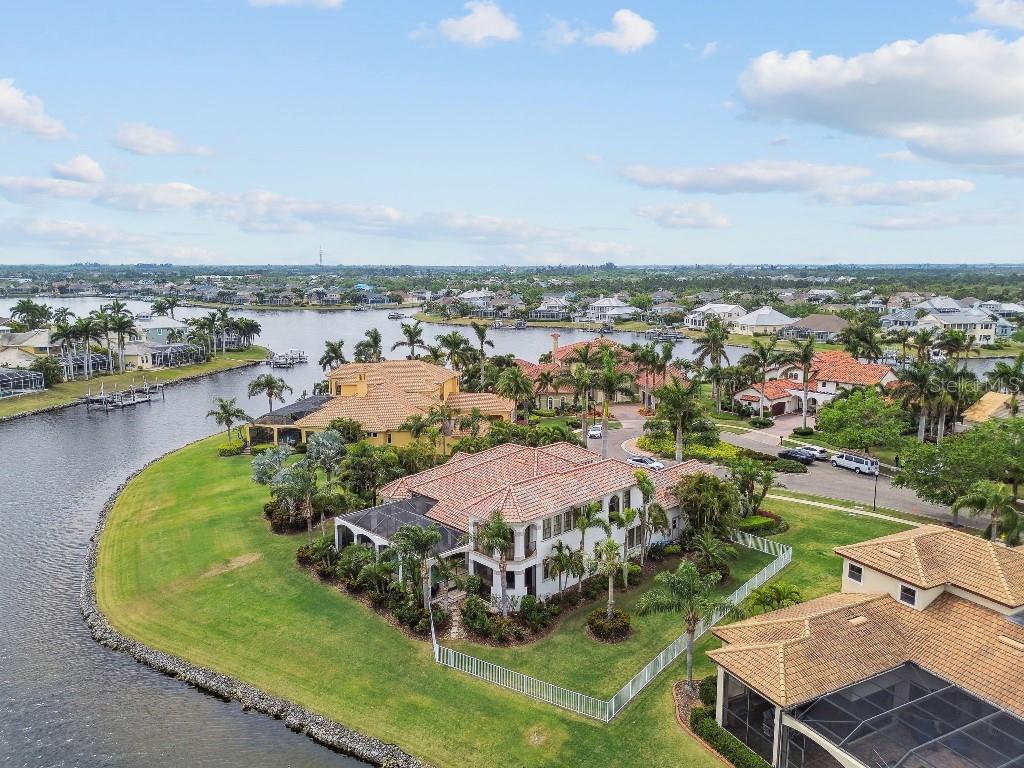 Image 62 of 70 For 5405 Tybee Island Drive