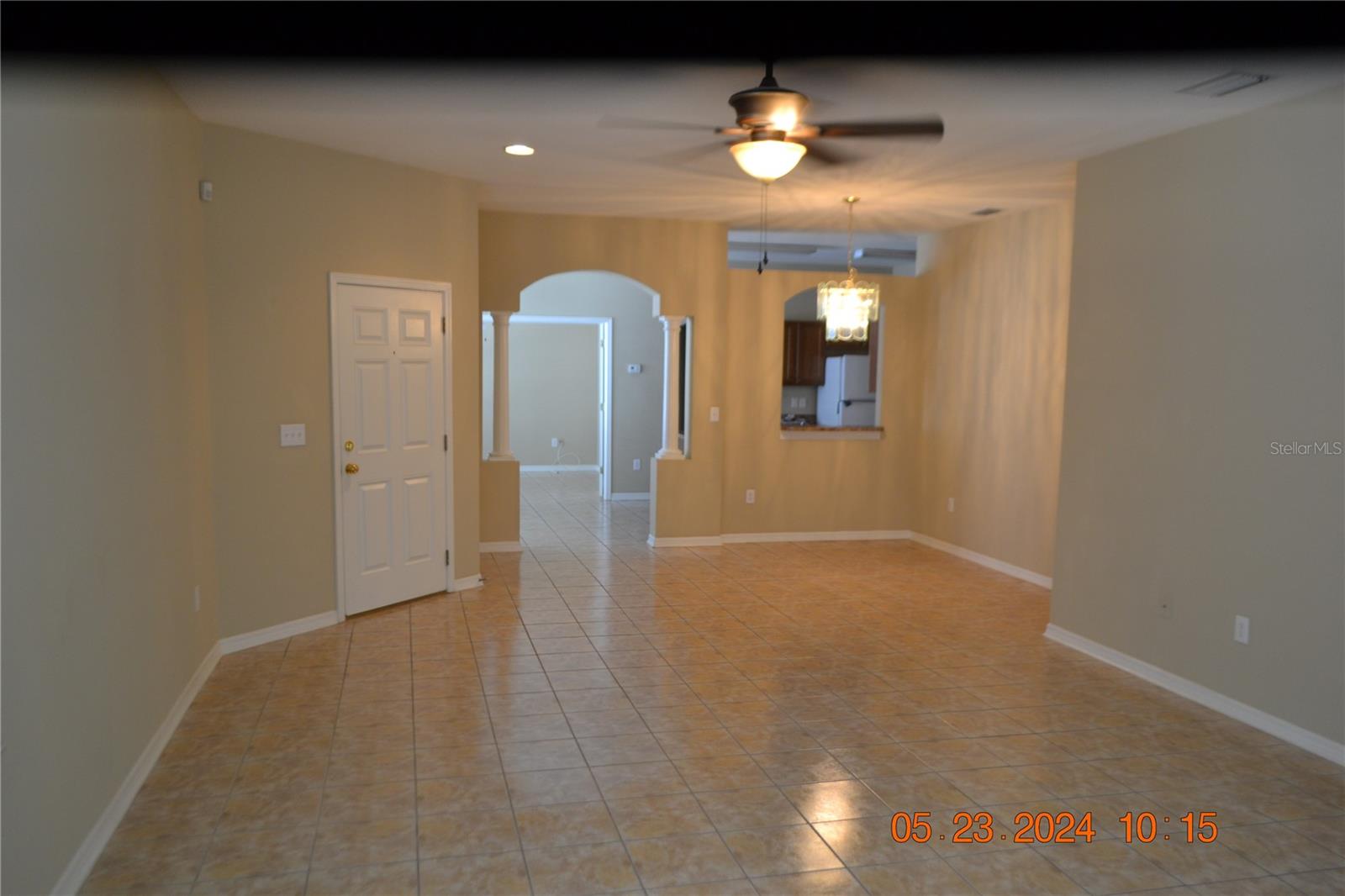 Image 3 of 20 For 2834 Tanglewylde Drive
