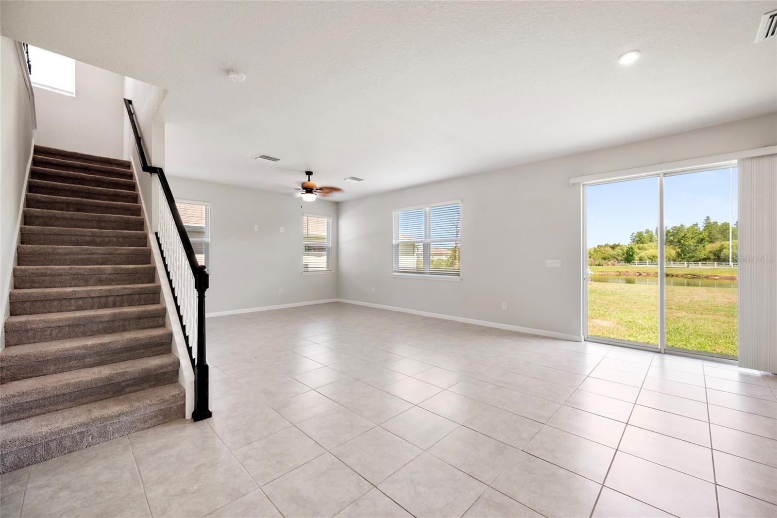 Image 17 of 59 For 8595 Prairie Creek Drive