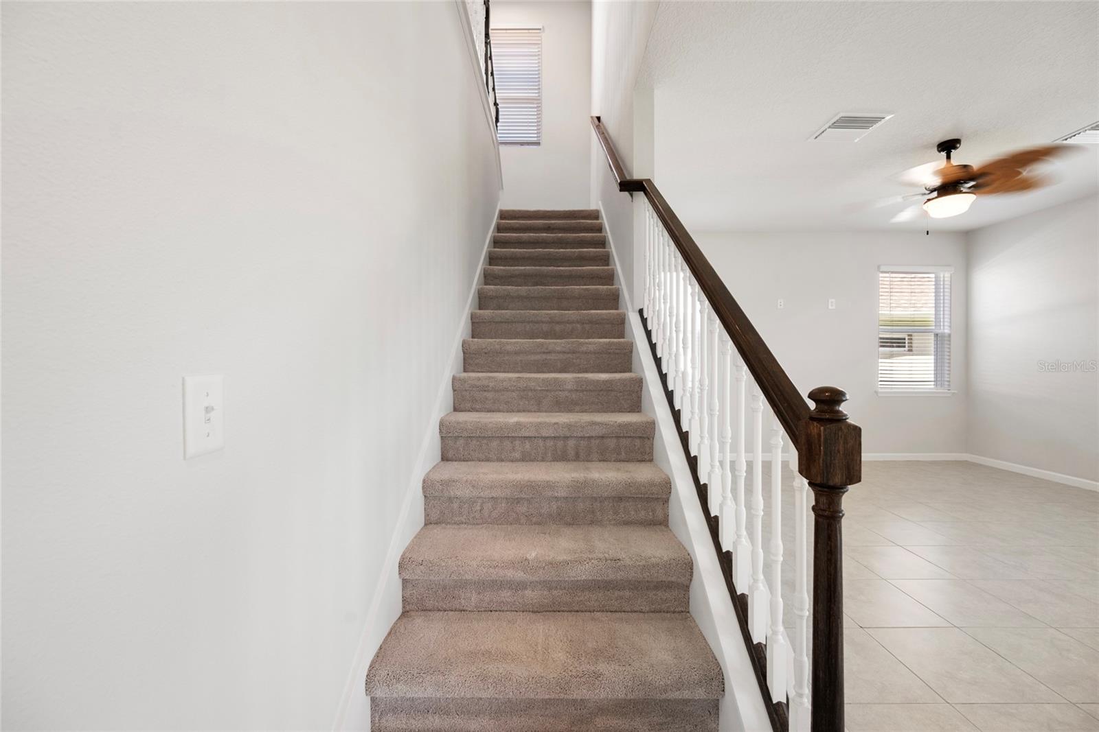 Image 20 of 59 For 8595 Prairie Creek Drive