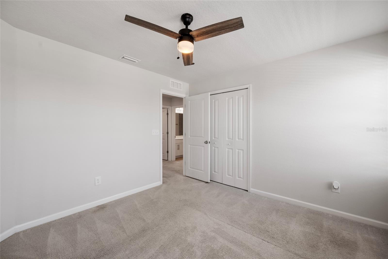 Image 40 of 59 For 8595 Prairie Creek Drive