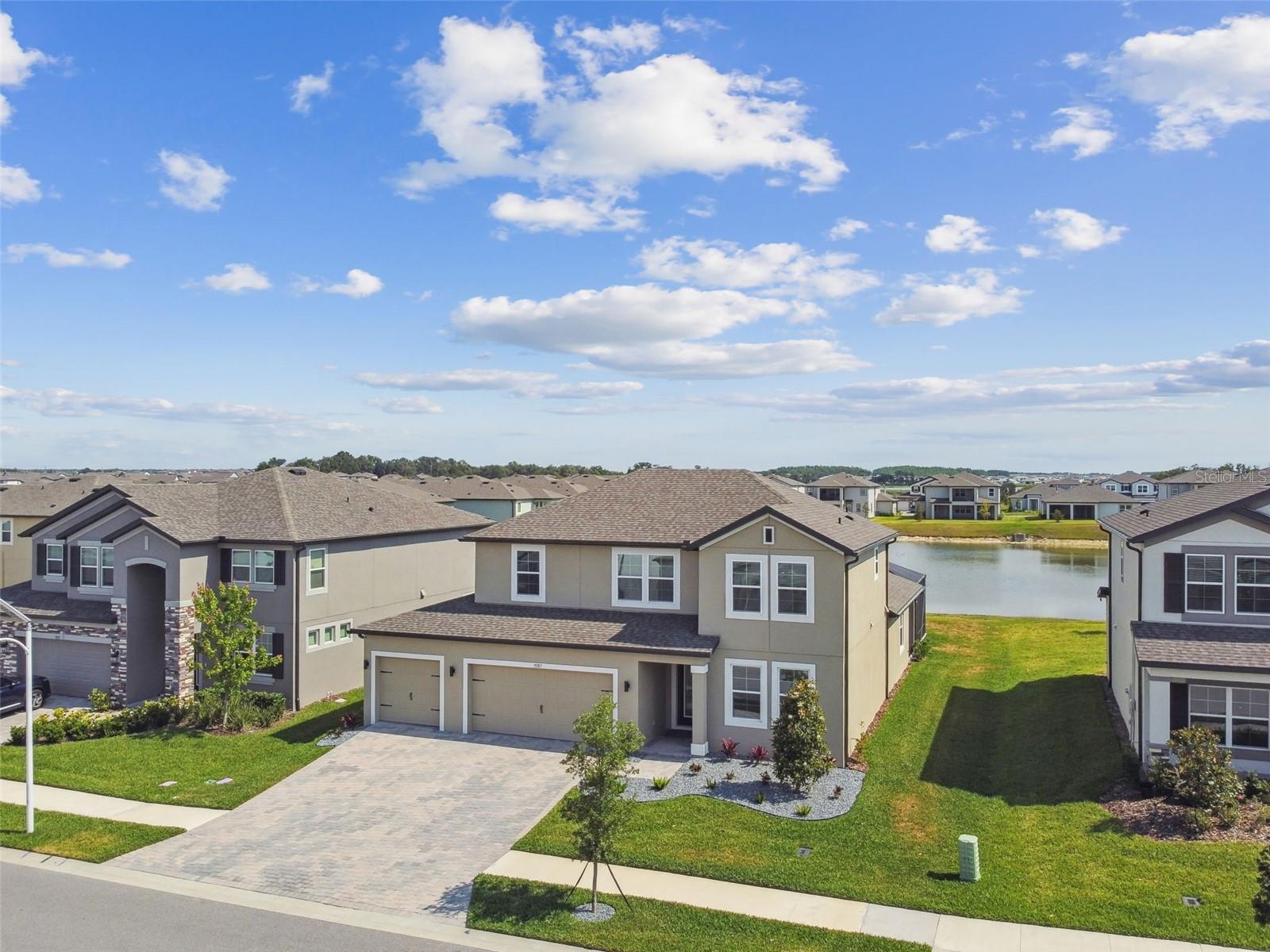 Image 3 of 55 For 9287 Crescent Ray Drive
