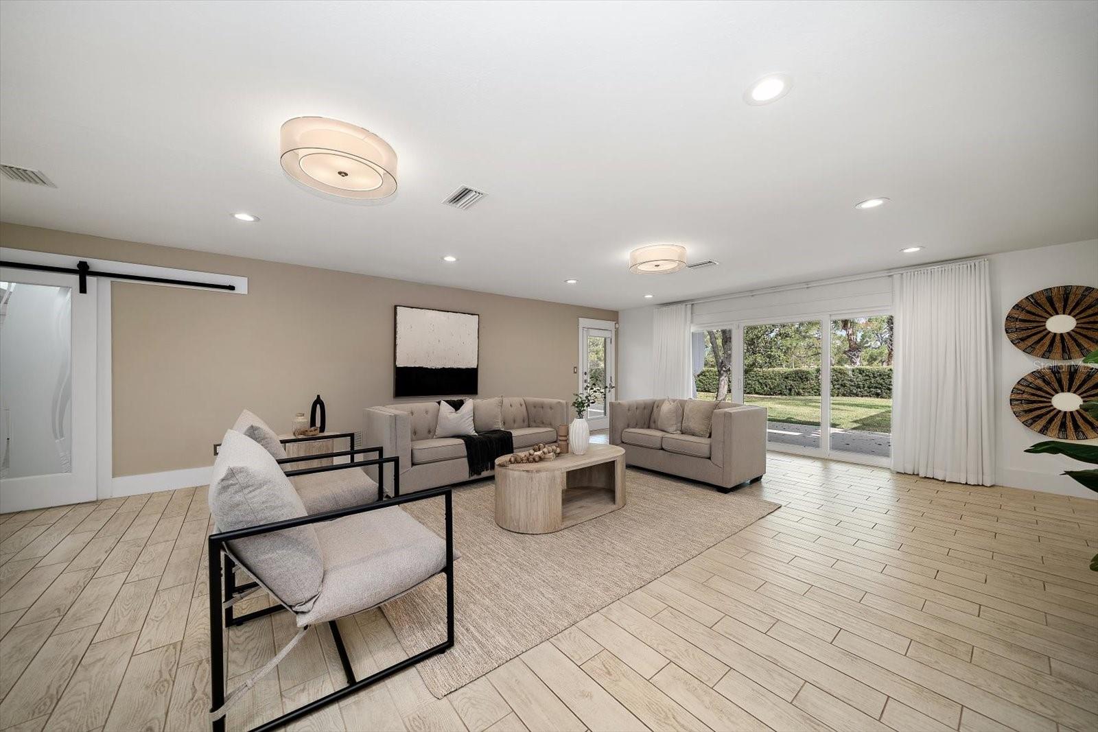 Image 4 of 65 For 16 Hibiscus Road