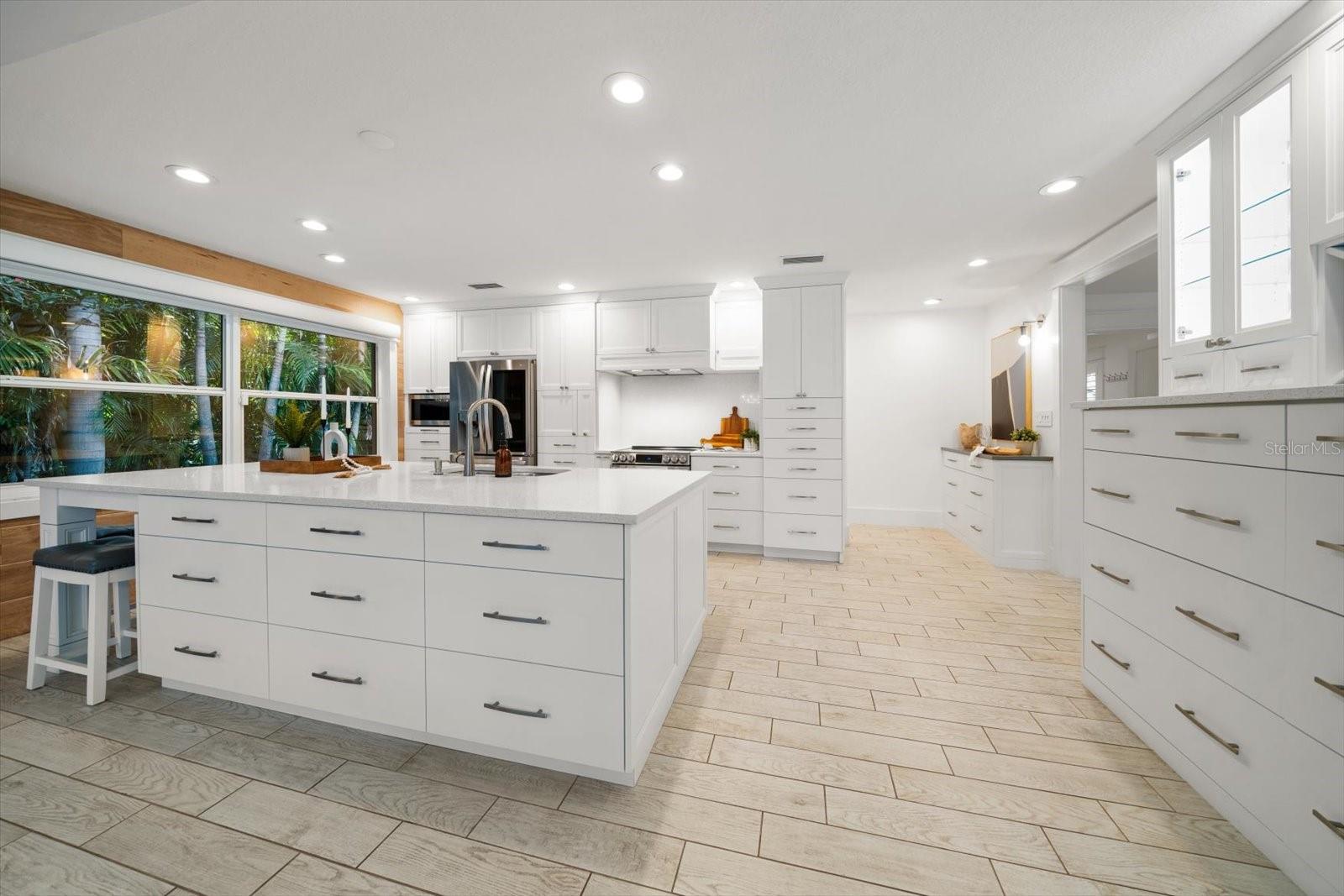 Image 5 of 65 For 16 Hibiscus Road