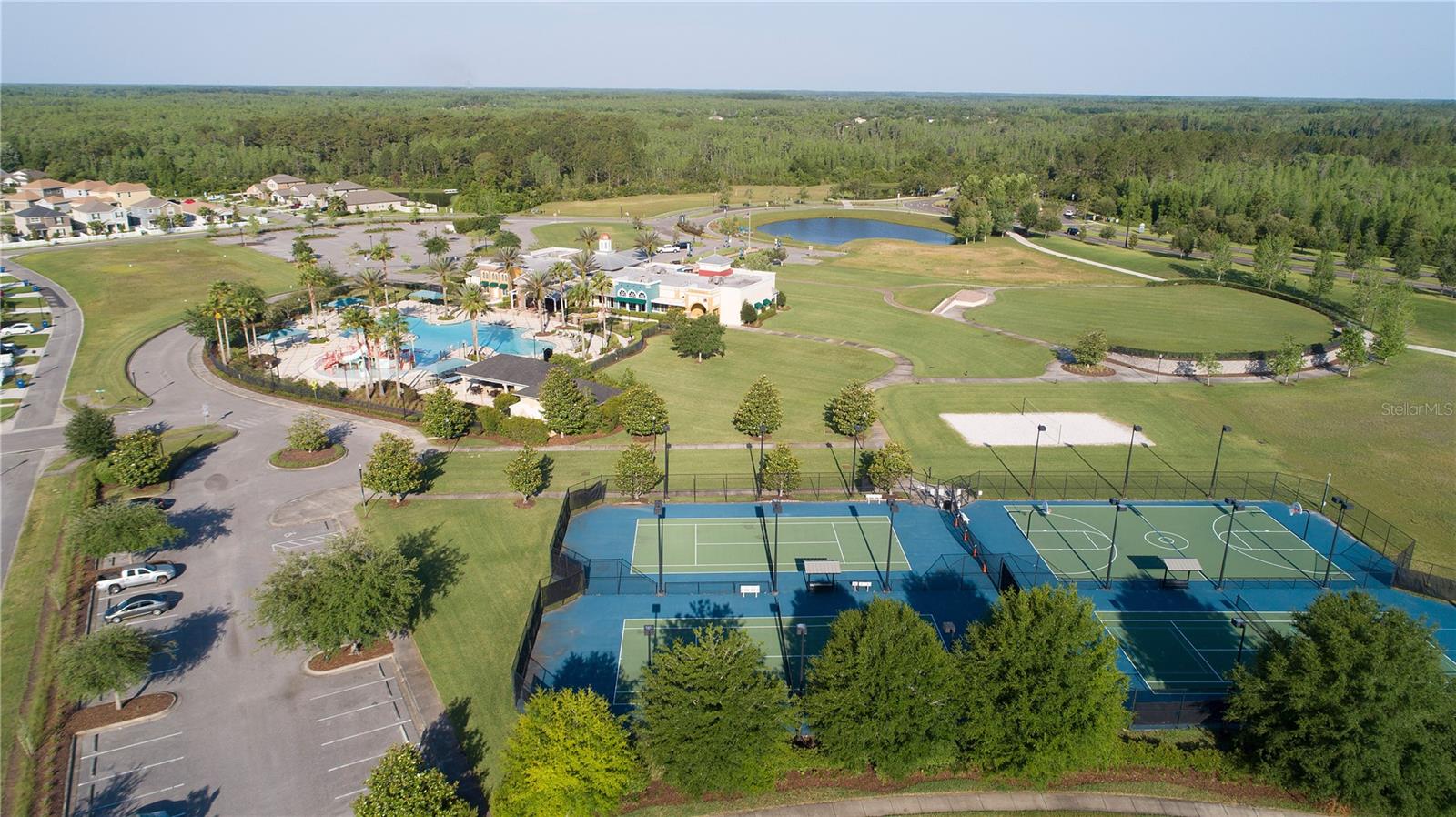 Listing photo id 23 for 9657 Runaway Breeze Drive