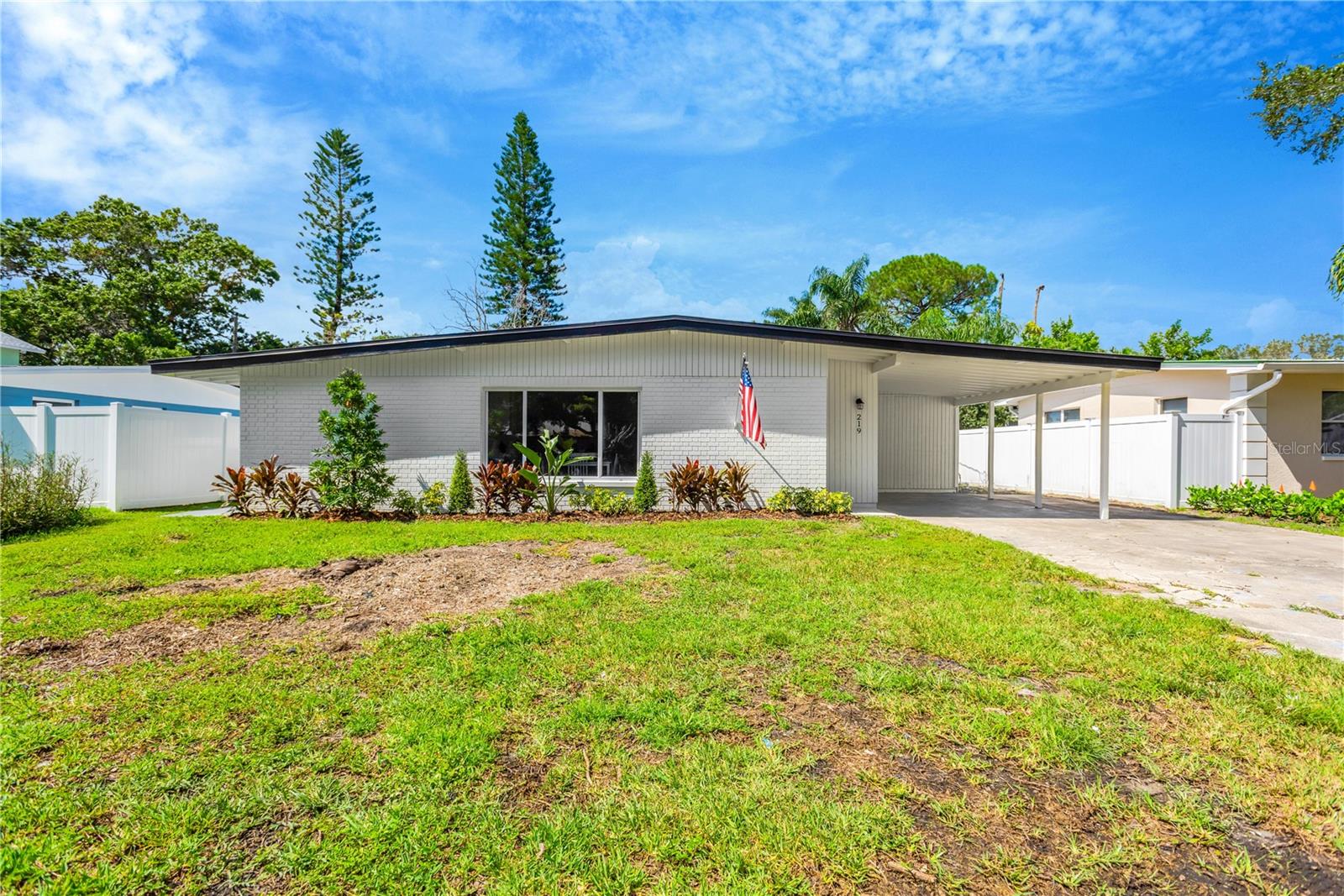Details for 219 80th Avenue Ne, ST PETERSBURG, FL 33702
