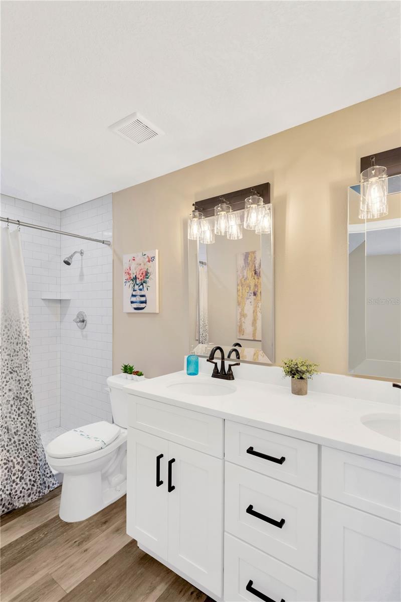 Image 12 of 39 For 219 80th Avenue Ne