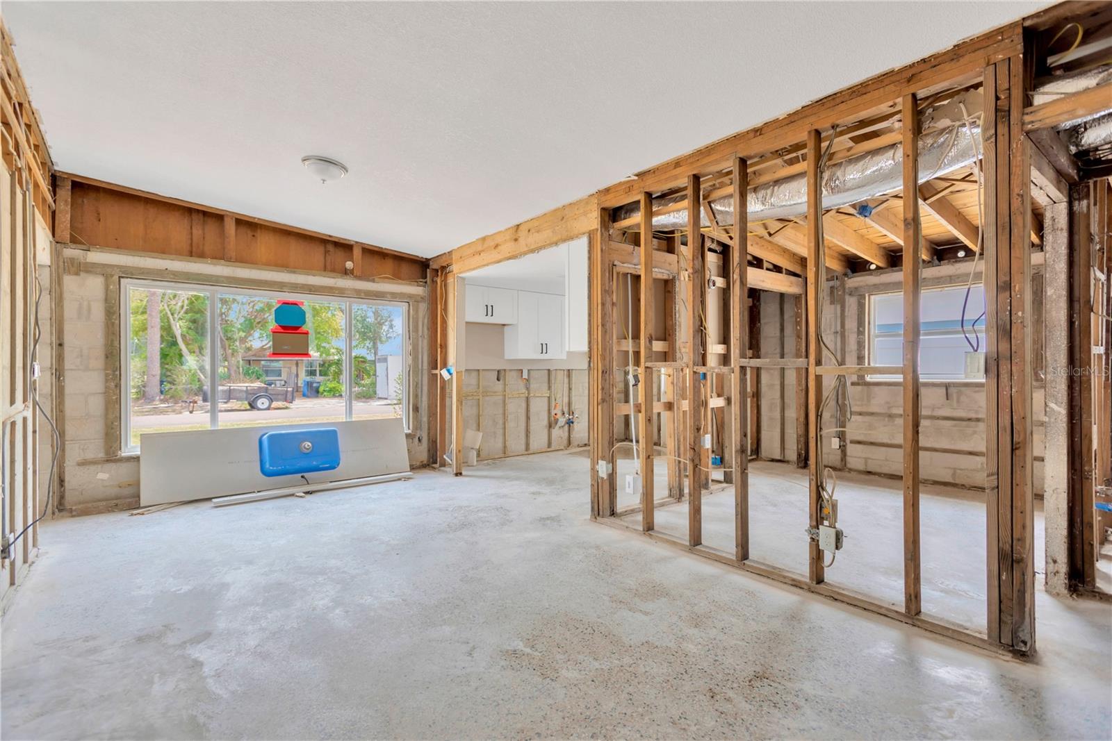 Image 13 of 39 For 219 80th Avenue Ne