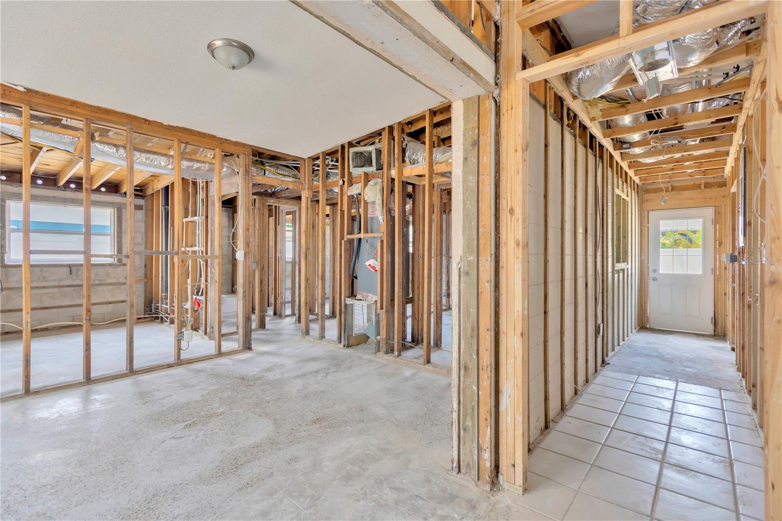 Image 17 of 39 For 219 80th Avenue Ne
