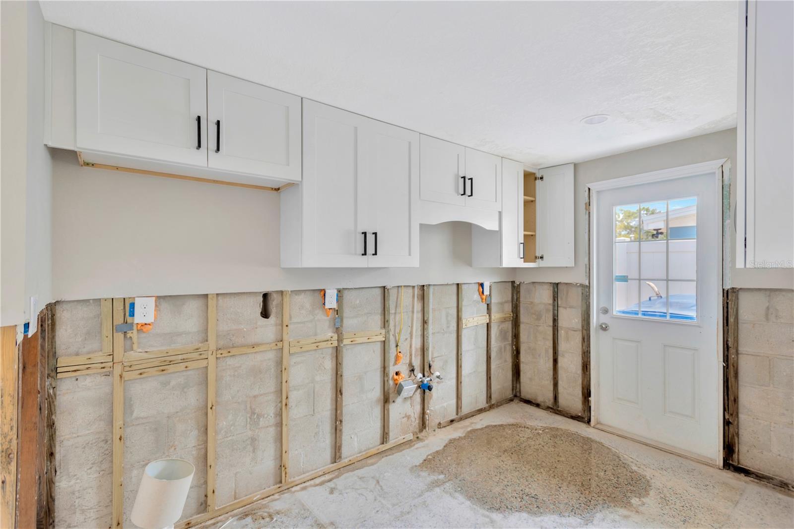 Image 30 of 39 For 219 80th Avenue Ne