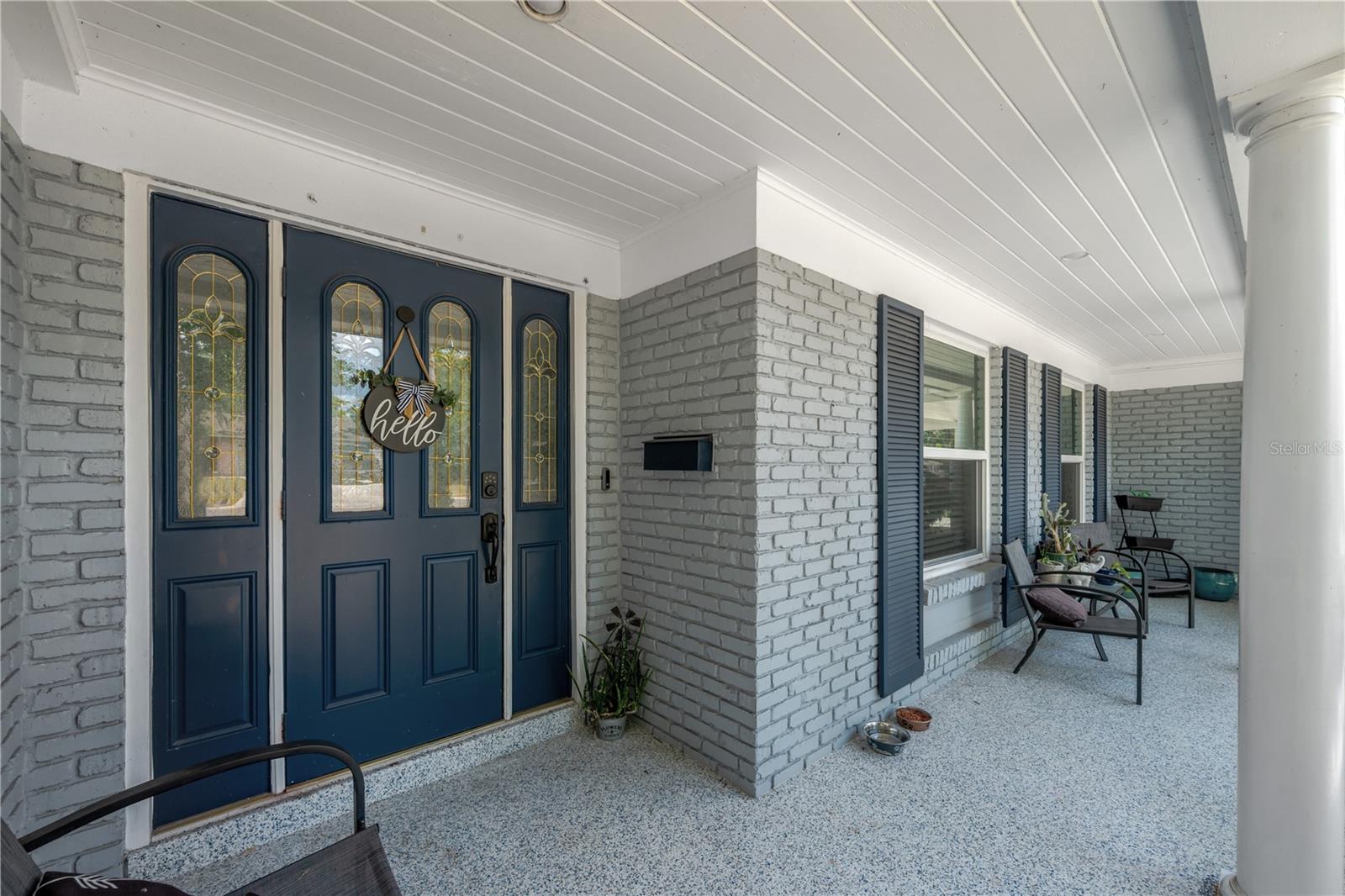 Image 2 of 41 For 607 Carolyn Drive