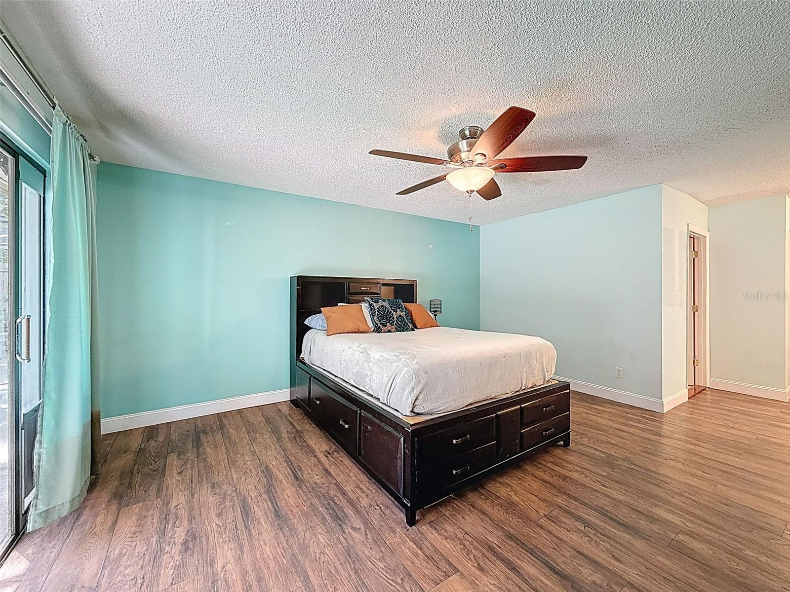 Image 22 of 69 For 44 Pinewood Circle