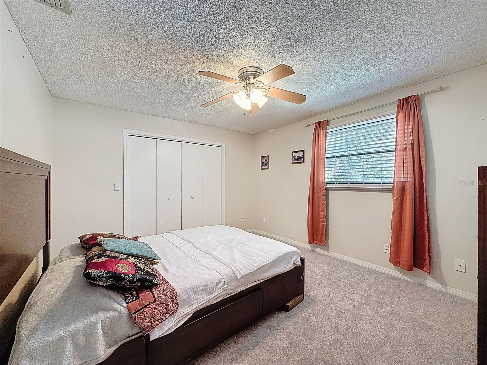 Image 35 of 69 For 44 Pinewood Circle