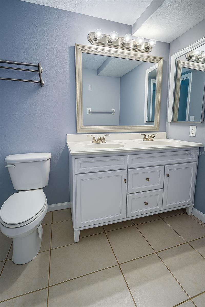 Image 14 of 33 For 9516 Newdale Way 101