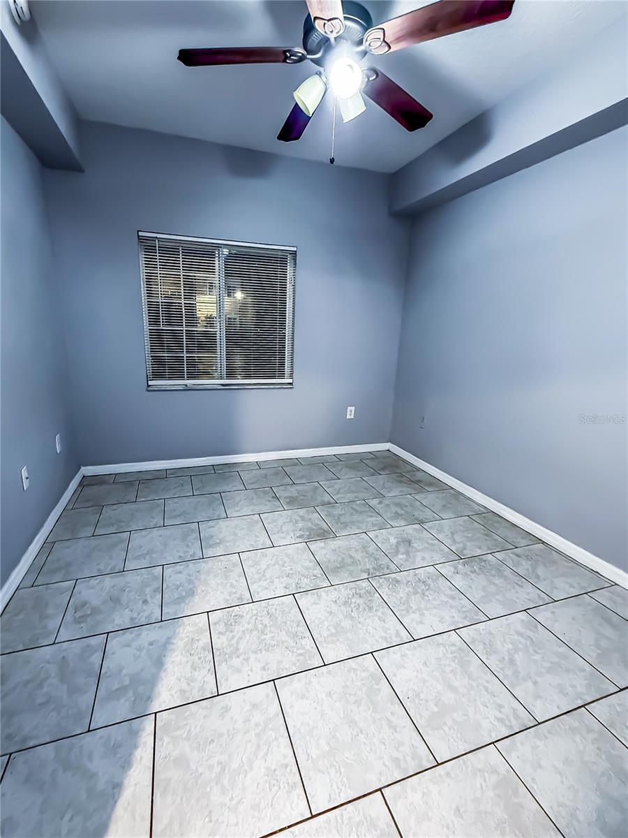 Image 16 of 33 For 9516 Newdale Way 101