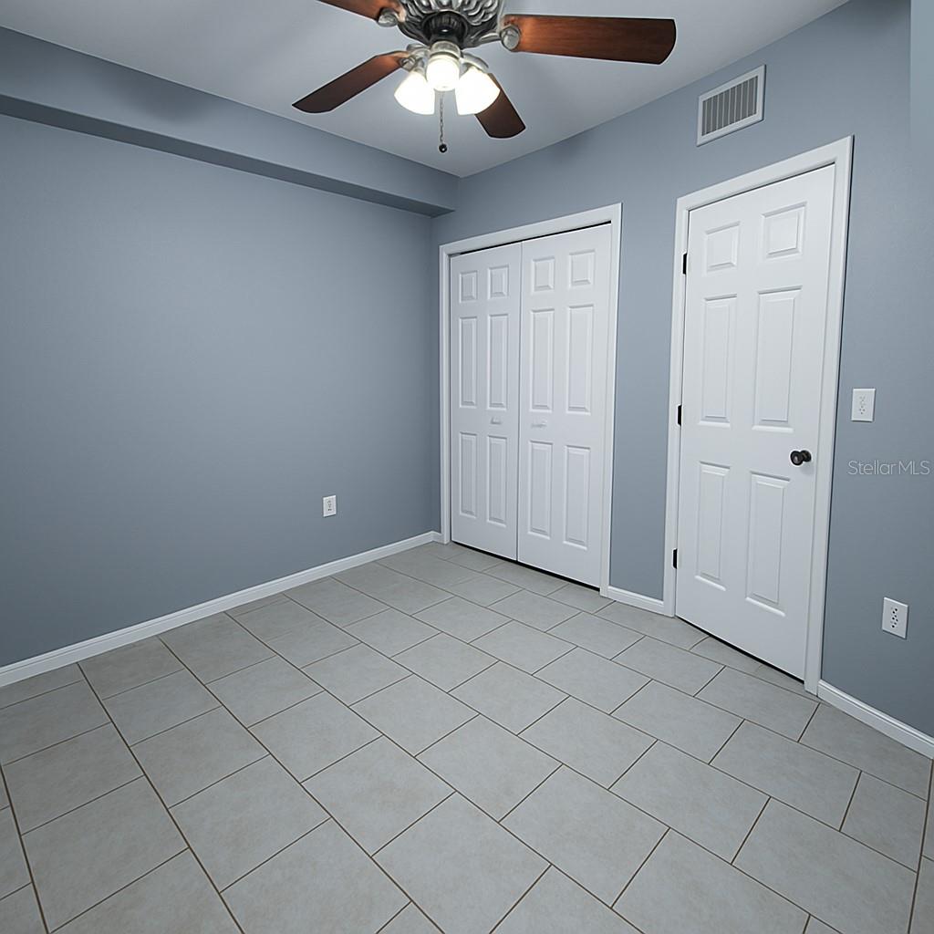 Image 17 of 33 For 9516 Newdale Way 101