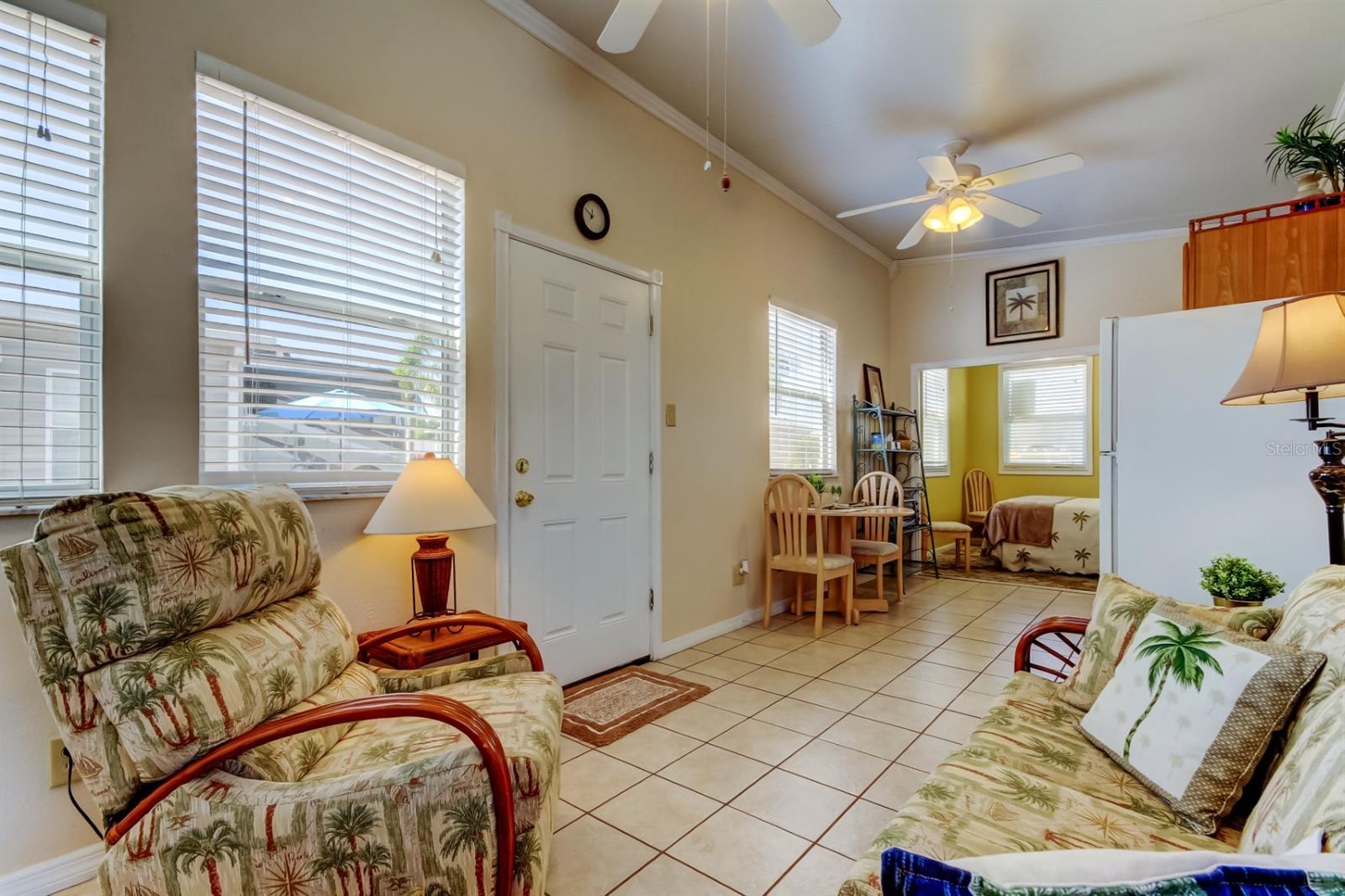 Image 8 of 40 For 3524 Peridot Lane