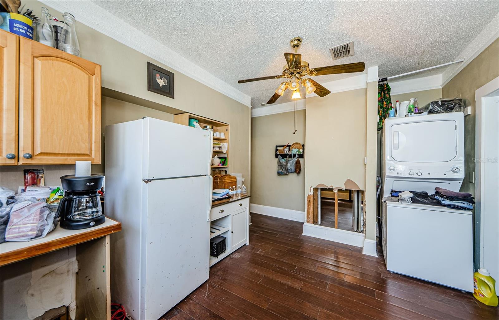 Image 11 of 33 For 41 Boyer Street