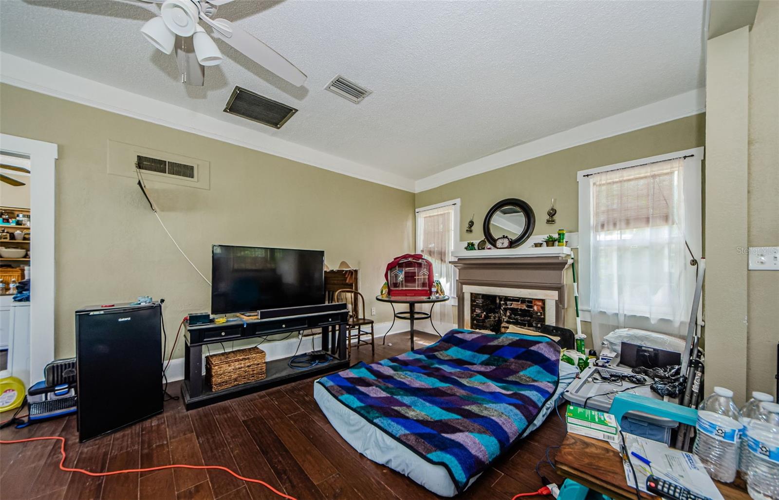 Image 4 of 33 For 41 Boyer Street