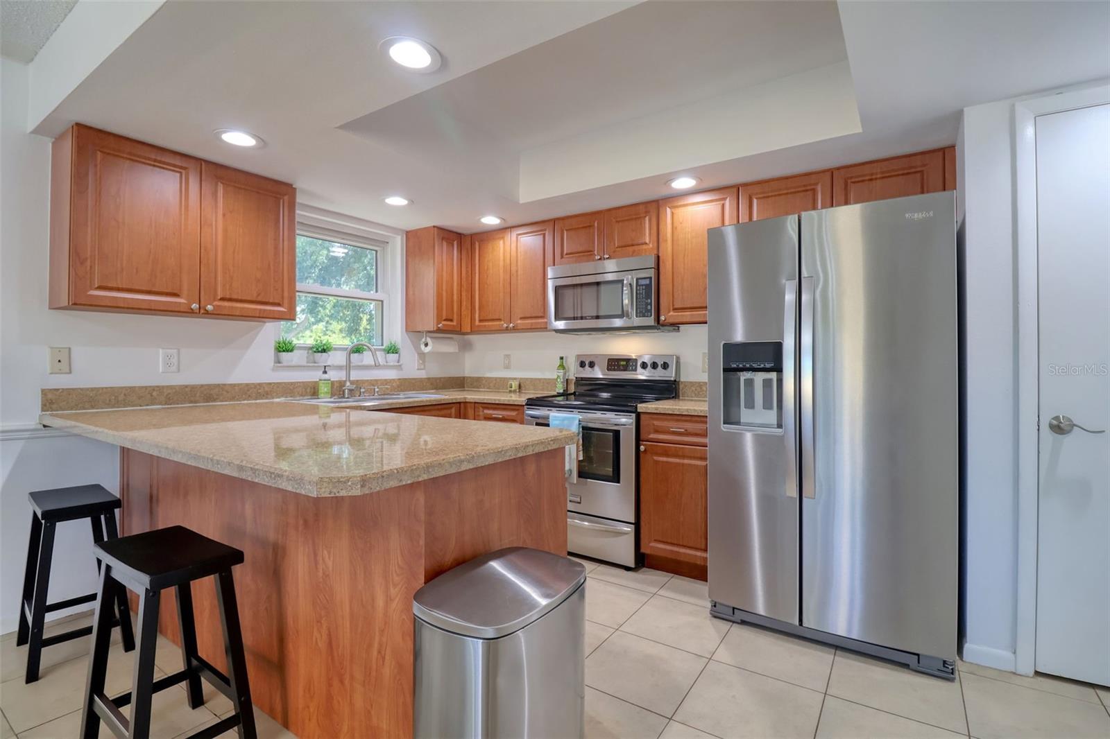 Image 10 of 34 For 506 Summerwood Court