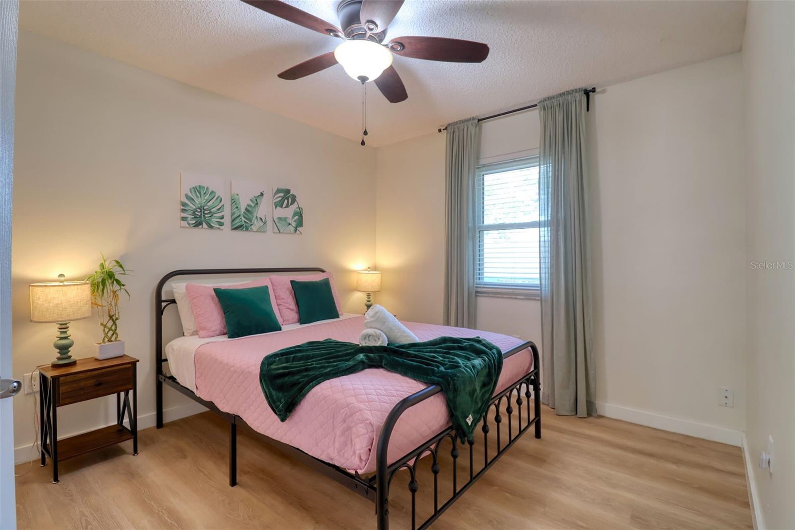 Image 13 of 34 For 506 Summerwood Court