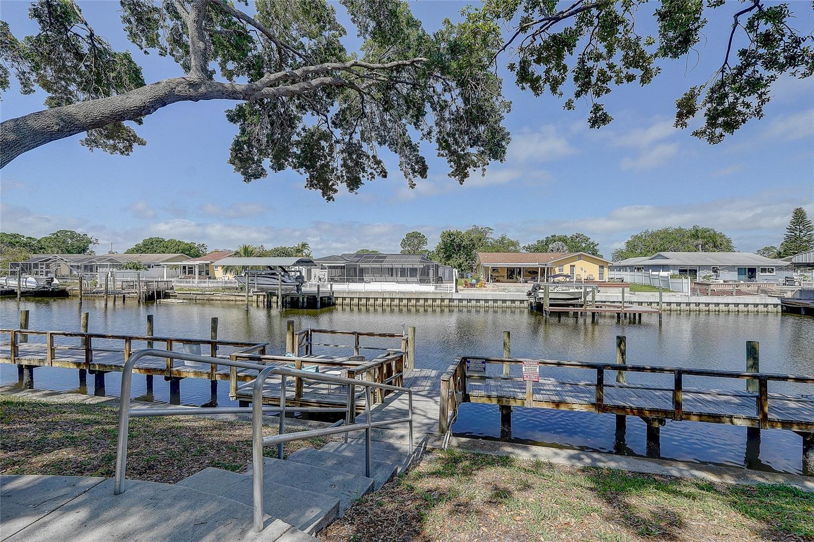 Image 36 of 45 For 10509 Waterview Court