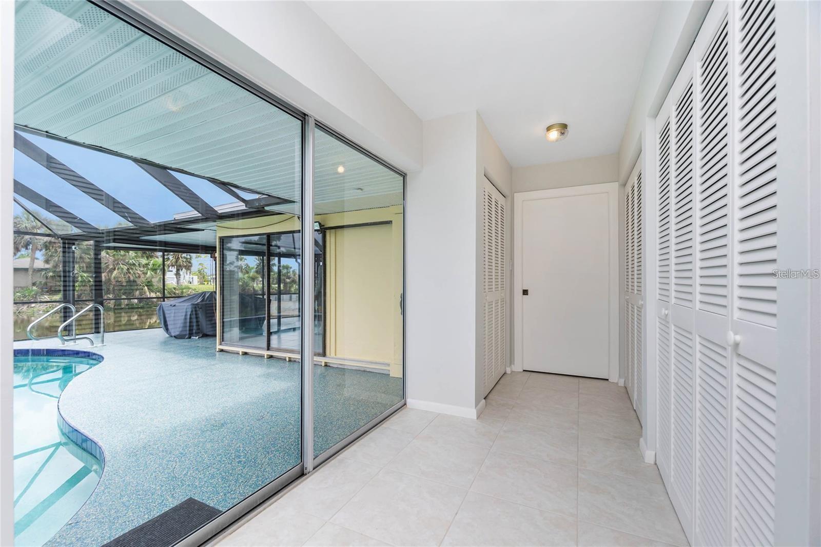 Image 16 of 50 For 2324 Hayworth Road