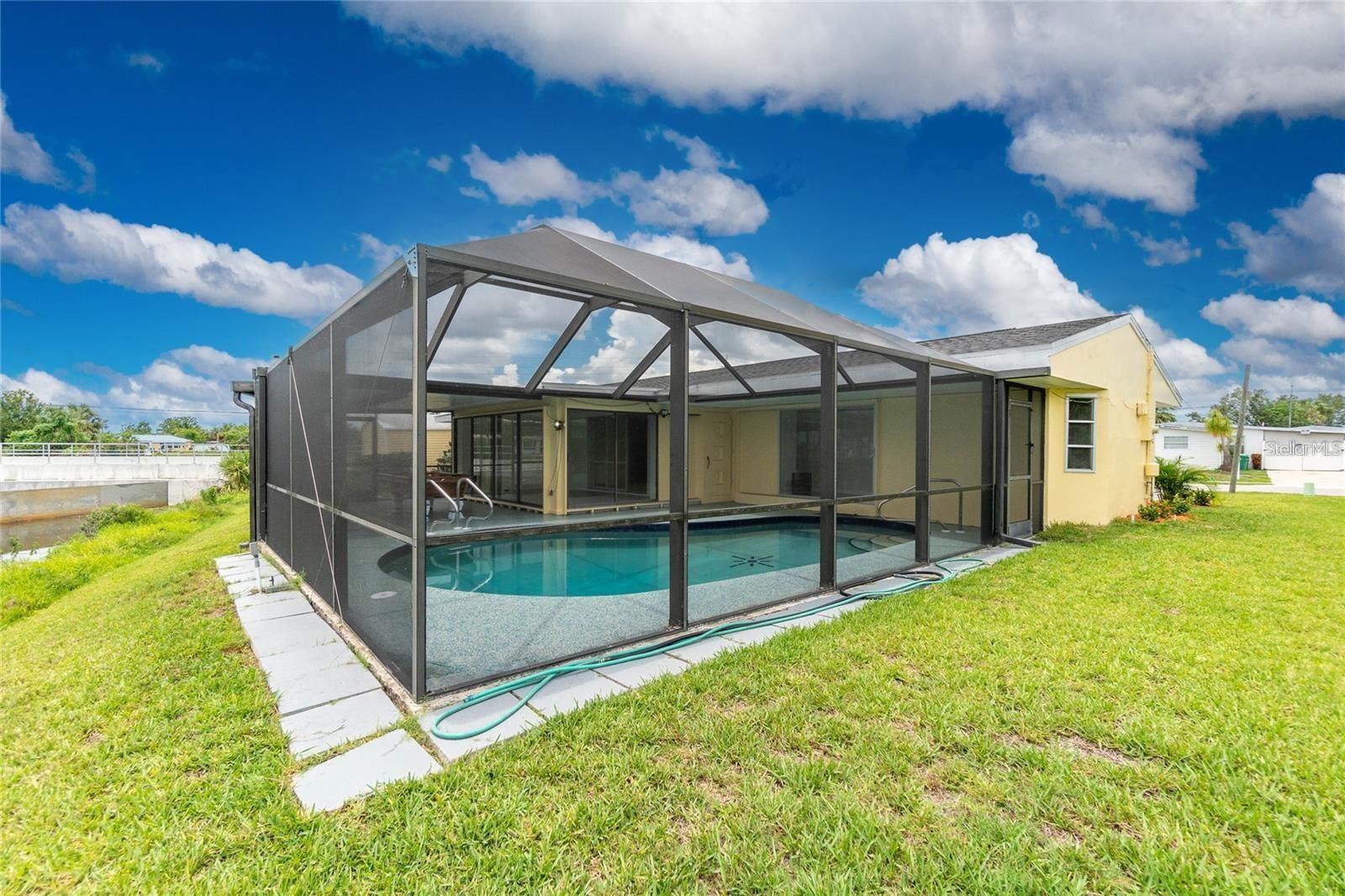 Image 8 of 50 For 2324 Hayworth Road