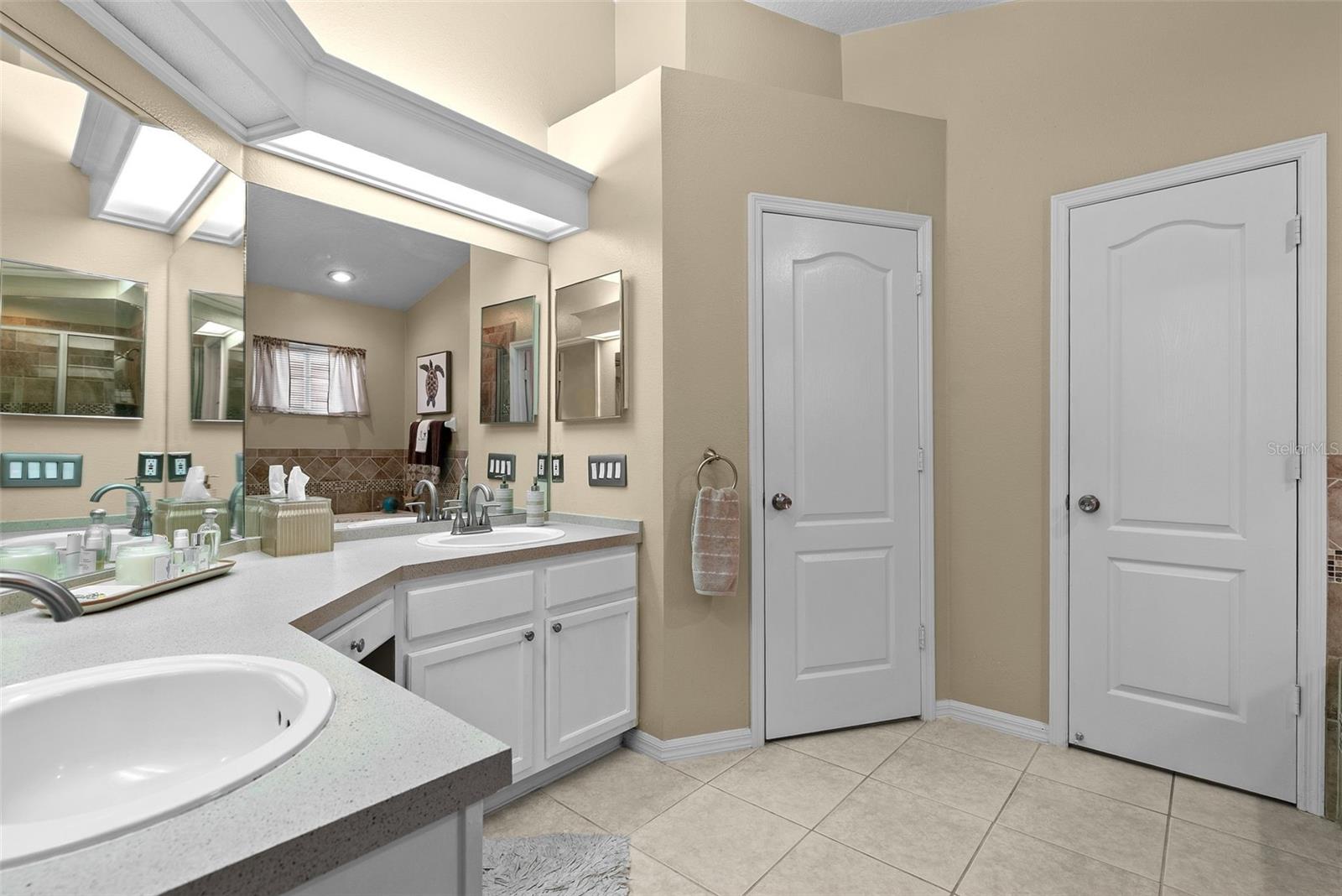 Image 10 of 63 For 5520 Terrain De Golf Drive