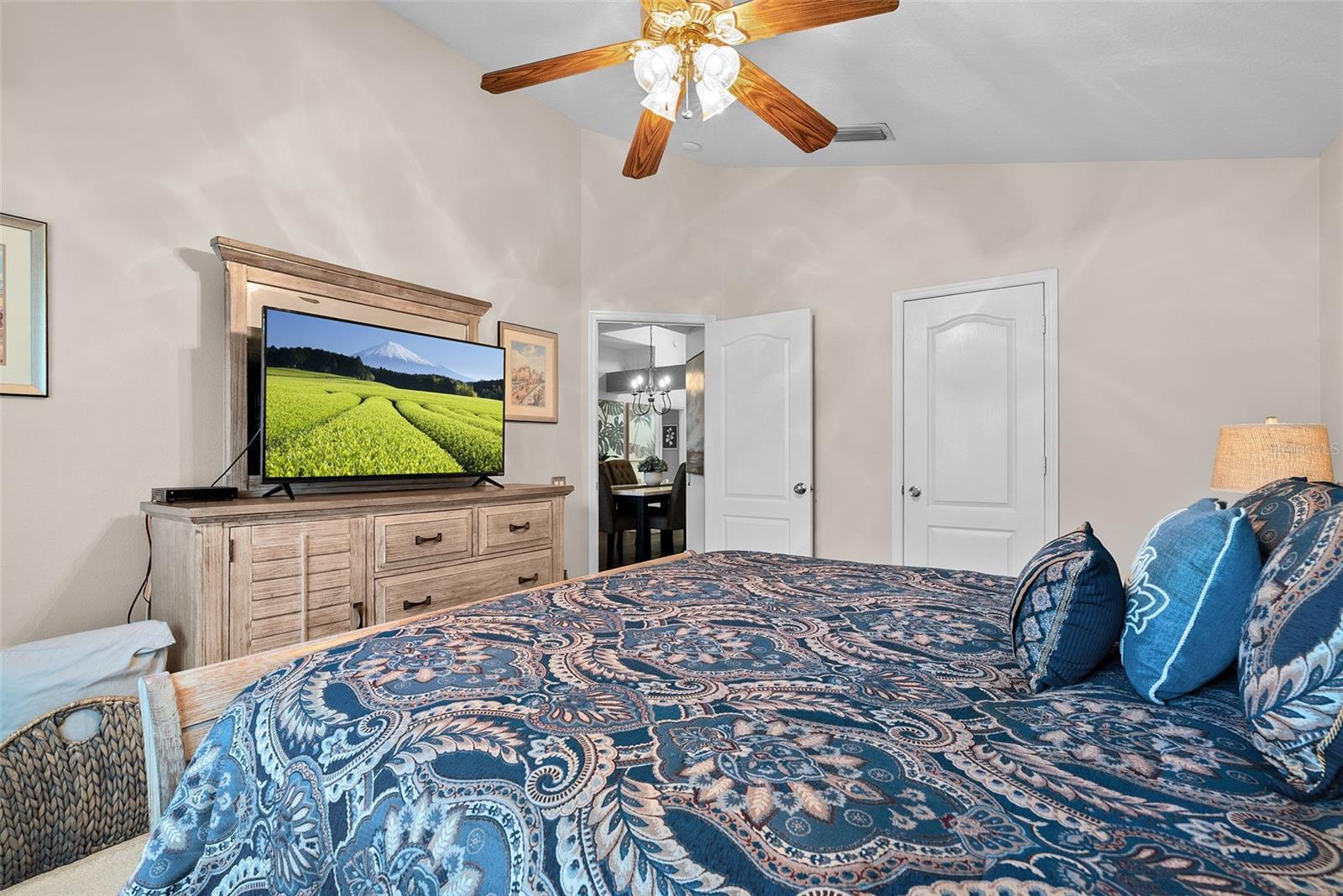 Image 41 of 63 For 5520 Terrain De Golf Drive