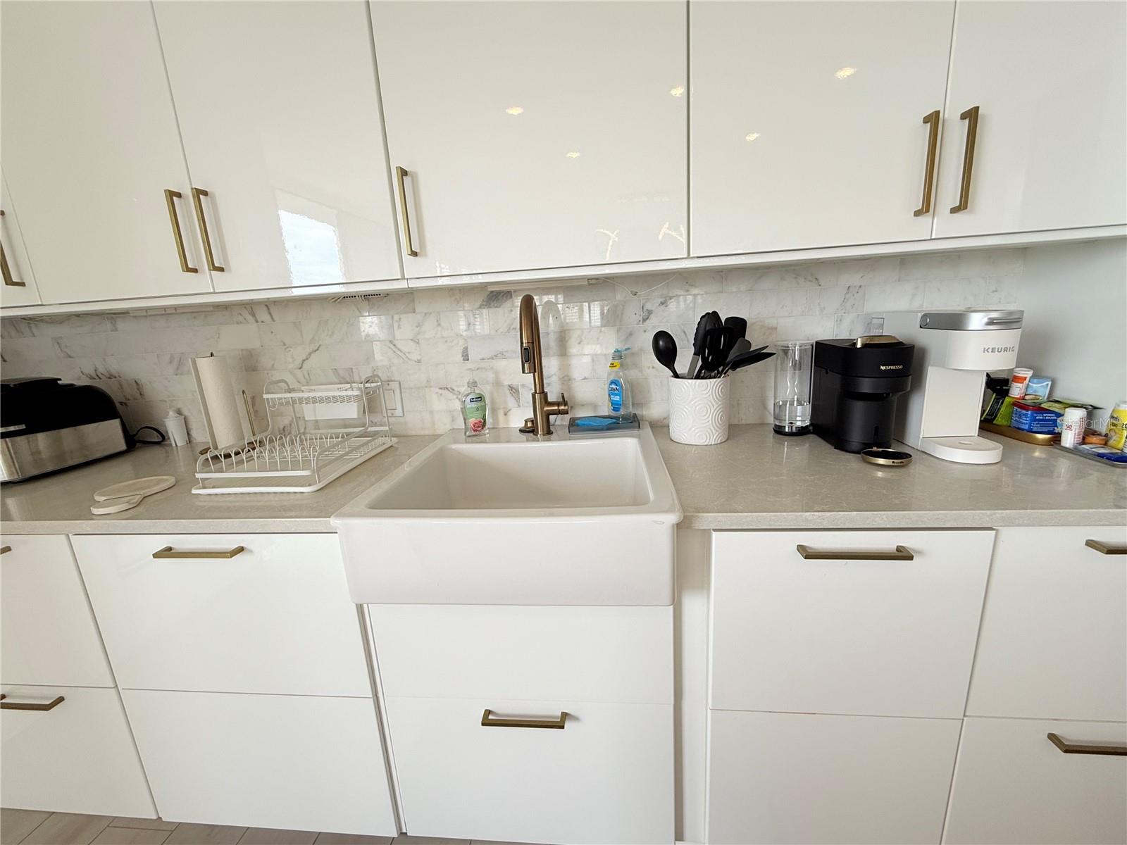 Image 11 of 35 For 3301 Bayshore Boulevard 1001e
