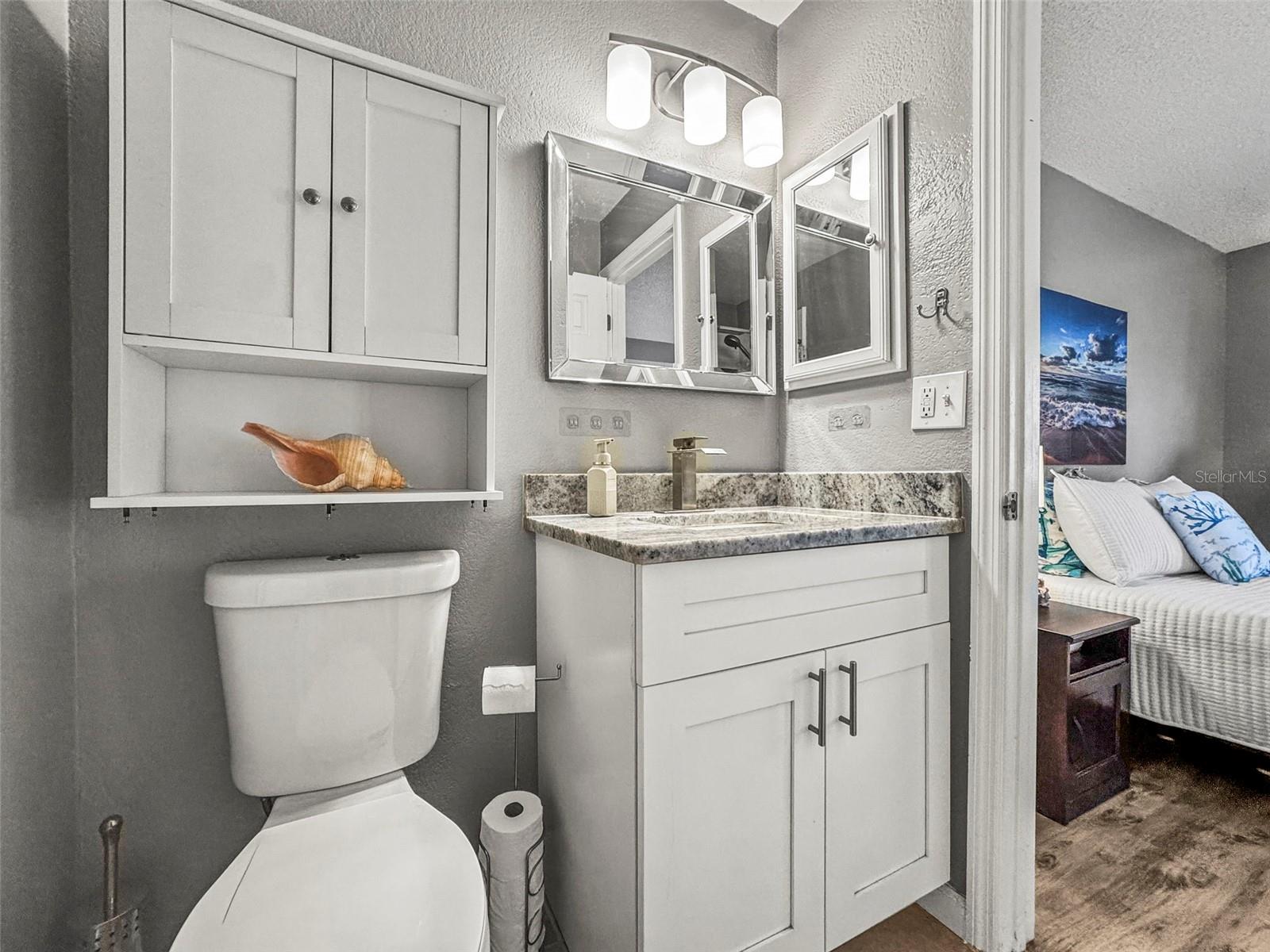 Listing photo id 17 for 10100 Sailwinds Boulevard N 105