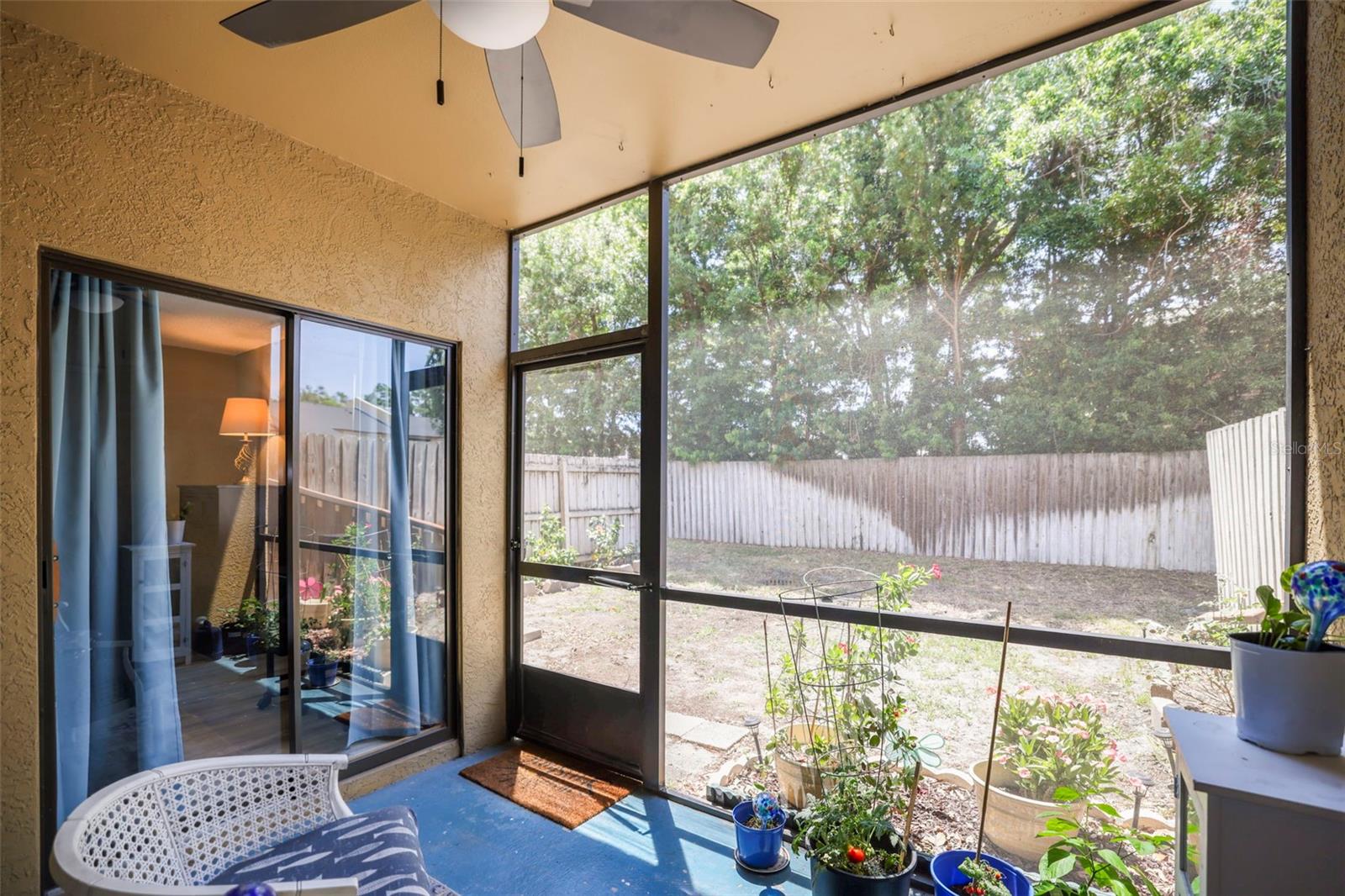 Listing photo id 28 for 10100 Sailwinds Boulevard N 105