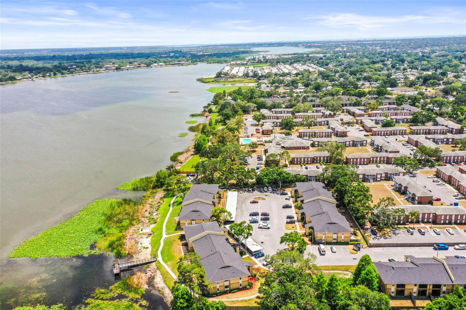 Listing photo id 34 for 10100 Sailwinds Boulevard N 105